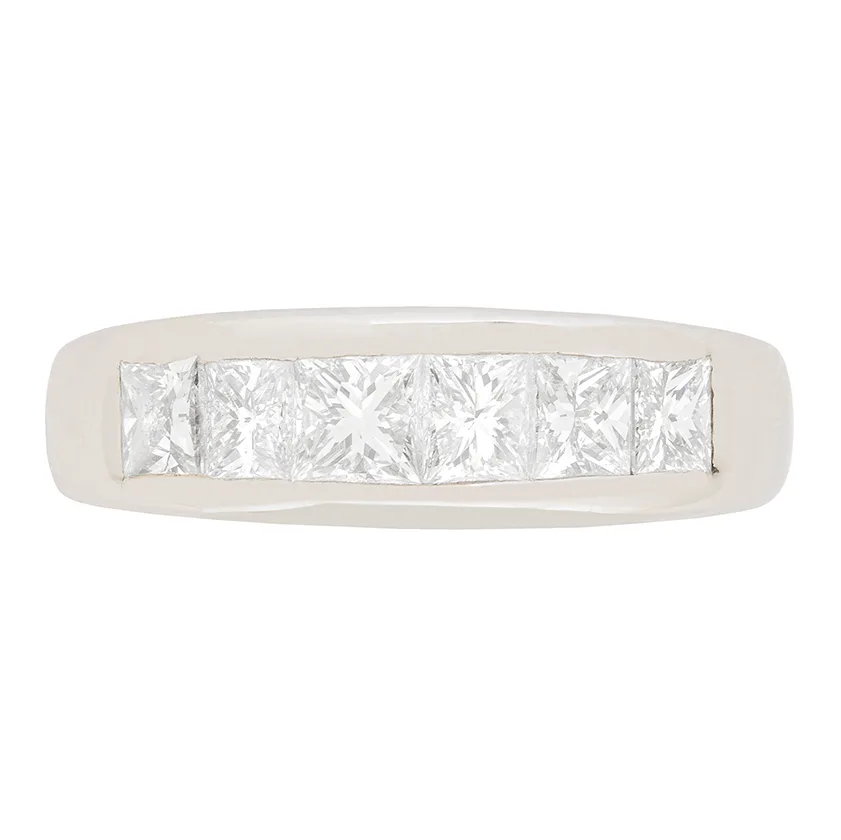 Contemporary 1.25ct Diamond Six Stone Ring