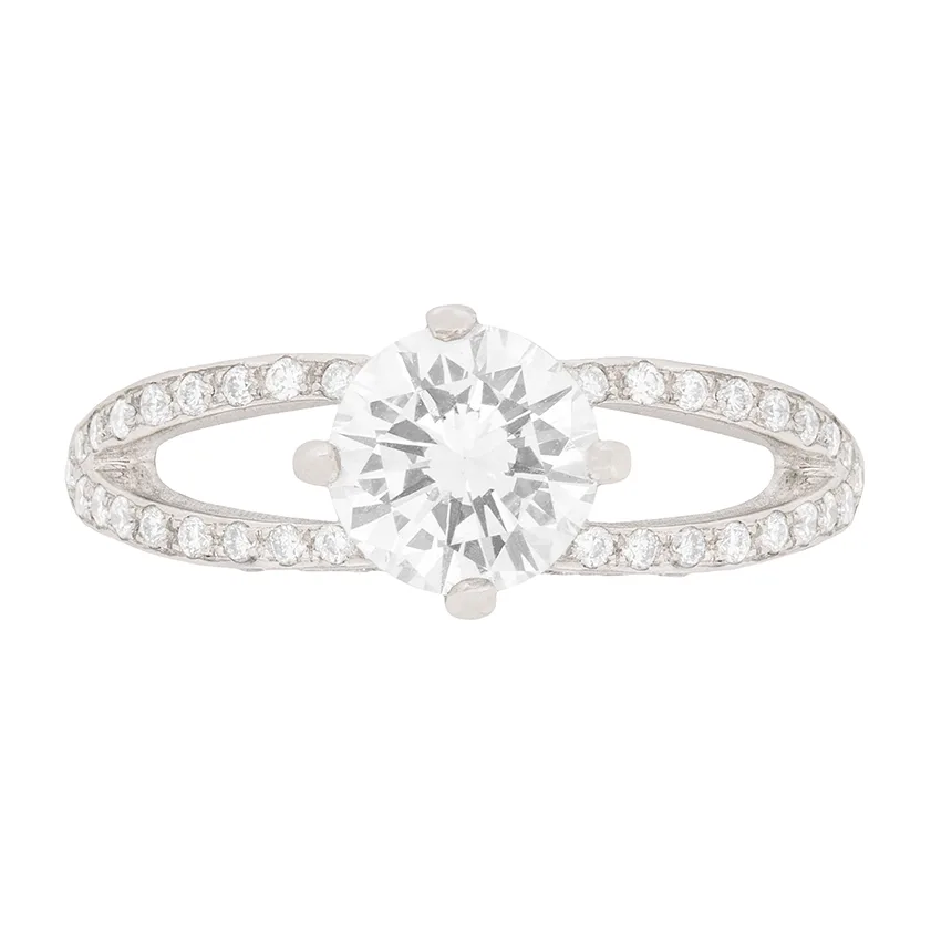 Contemporary 1.09ct Diamond Solitaire Engagement Ring