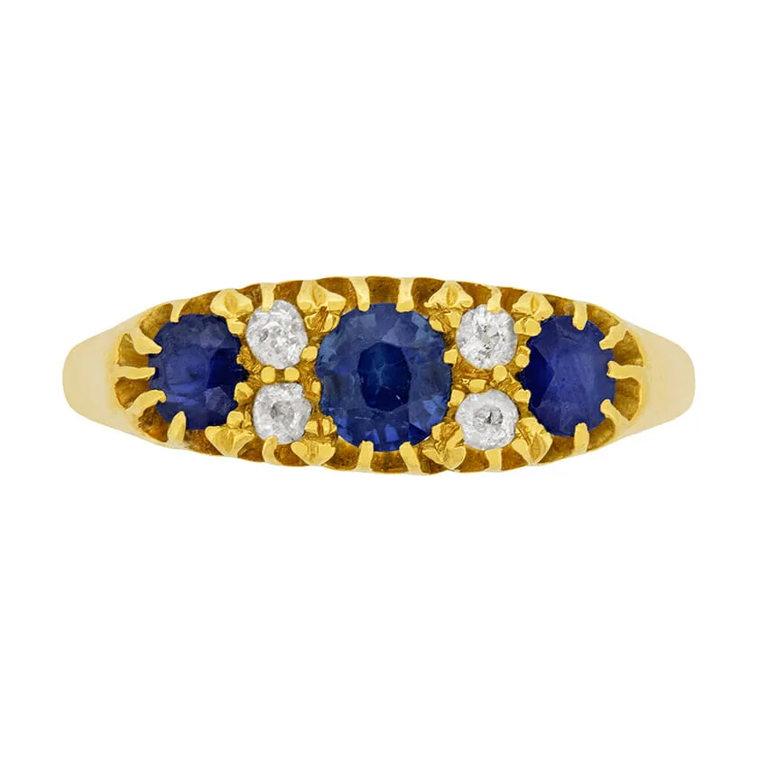 Late Victorian 1.00ct Sapphire and Diamond Cluster Ring, c.1900s