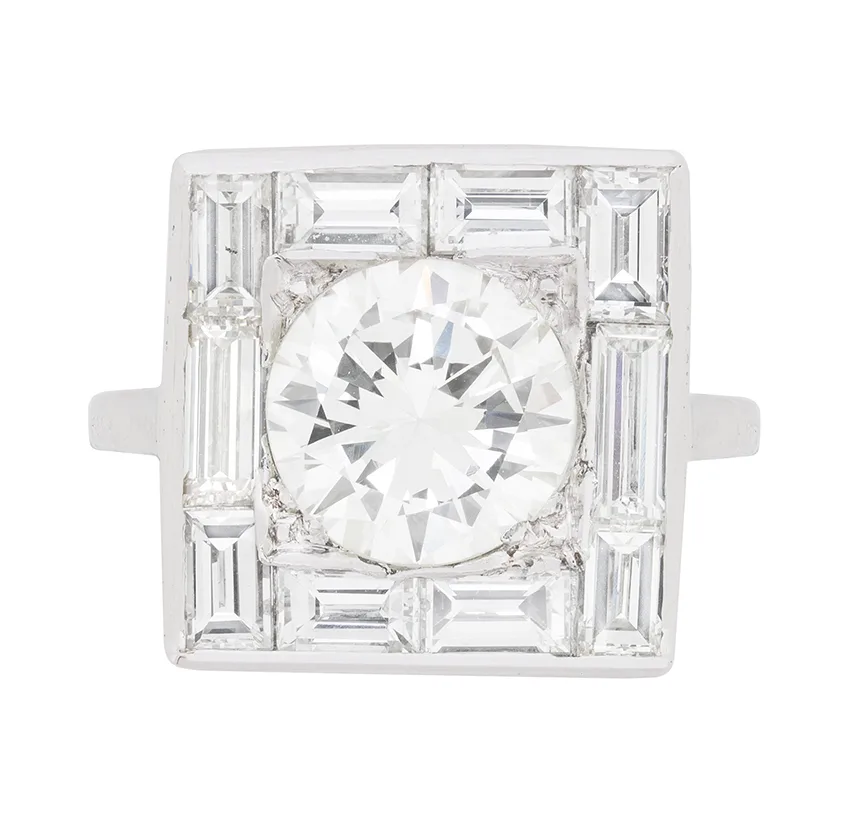 Late Art Deco 3.00ct Diamond Cluster Ring, c.1930s