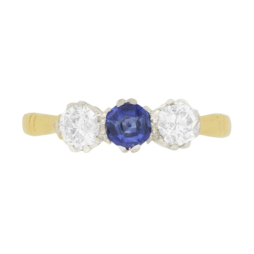 Edwardian 0.30ct Sapphire and Diamond Three Stone Engagement Ring, c.1910s