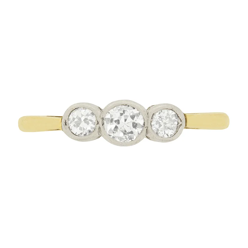 Art Deco 0.55ct Diamond Three Stone Ring, c.1920s