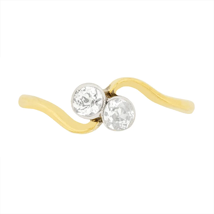 Edwardian 0.40ct Diamond Two Stone Twist Ring, c.1910s