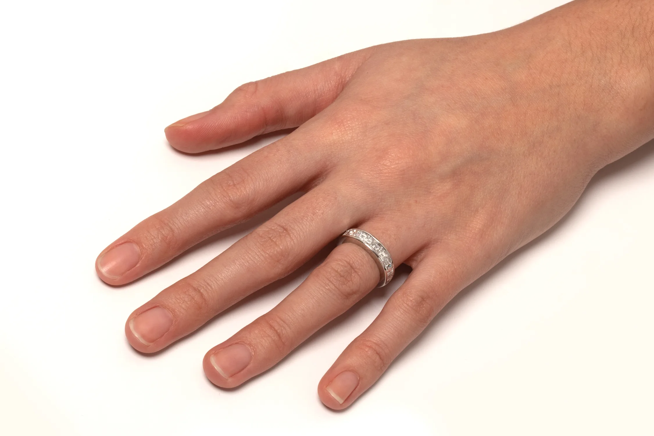 S3423-HAND