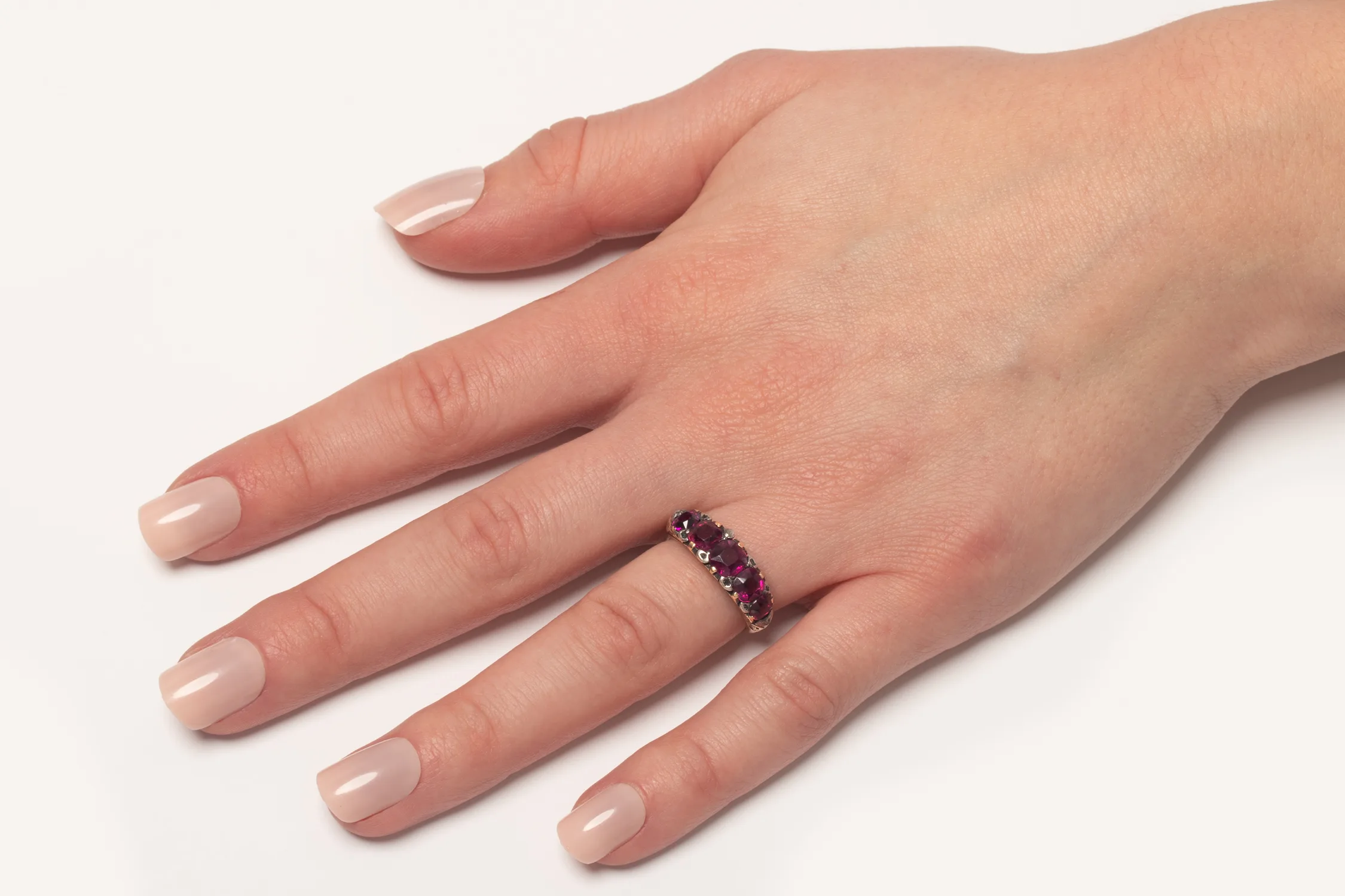 S2976 HAND