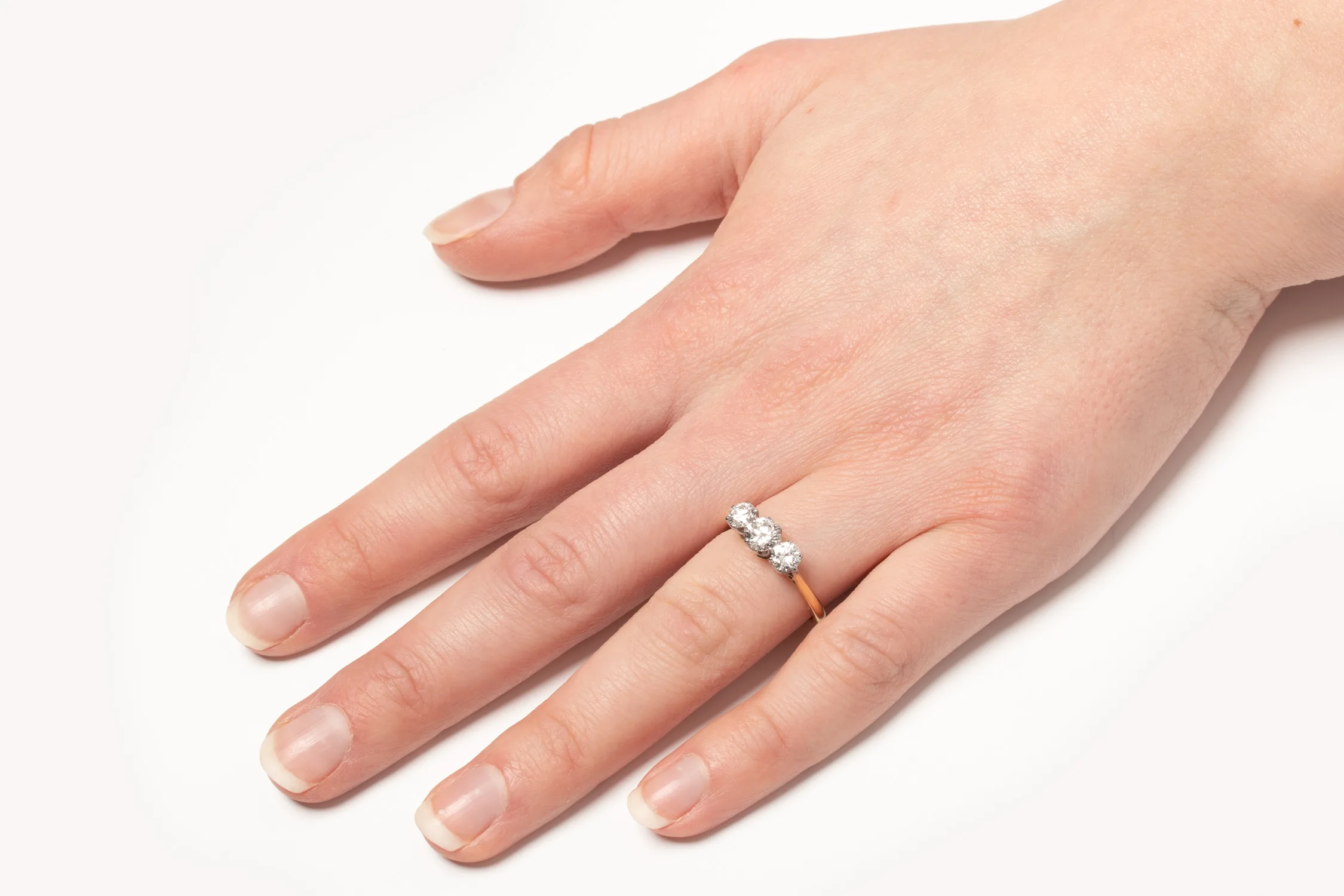 S3373-HAND