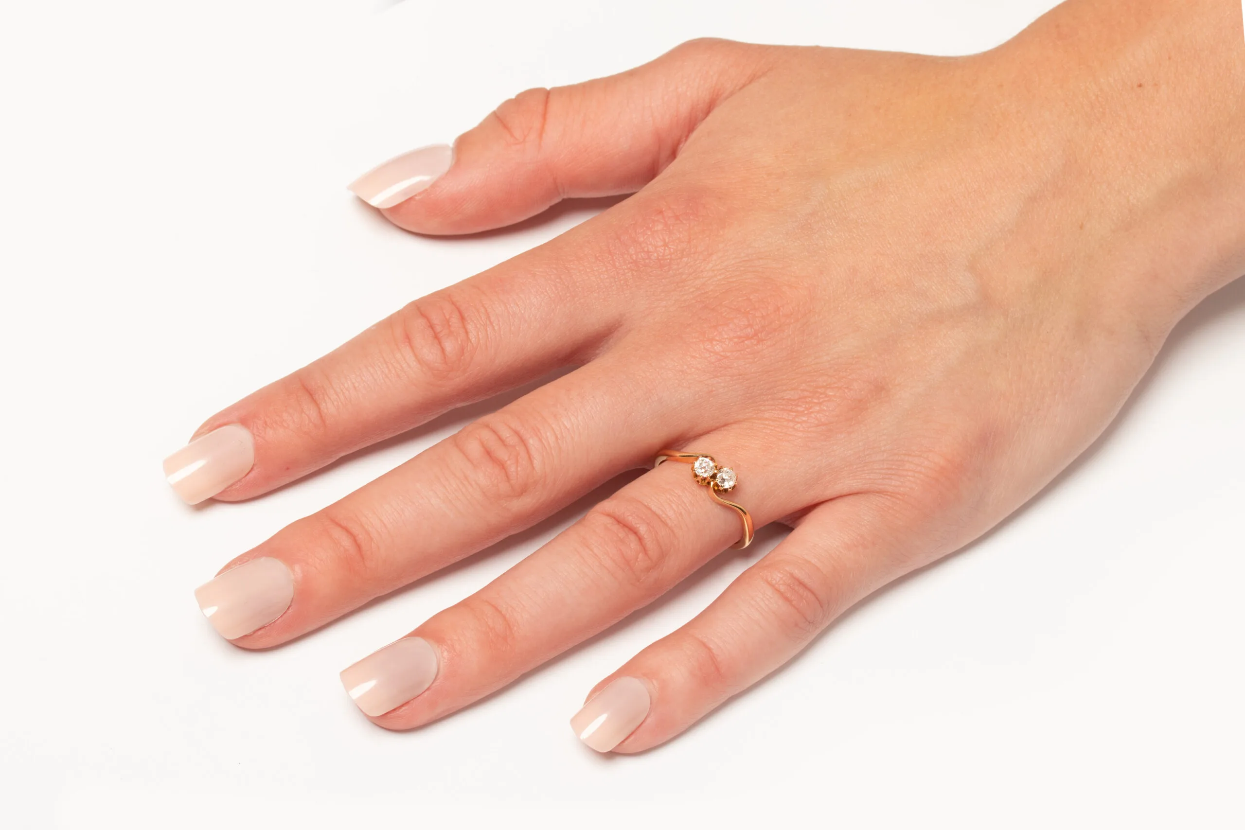 S3230-HAND-scaled