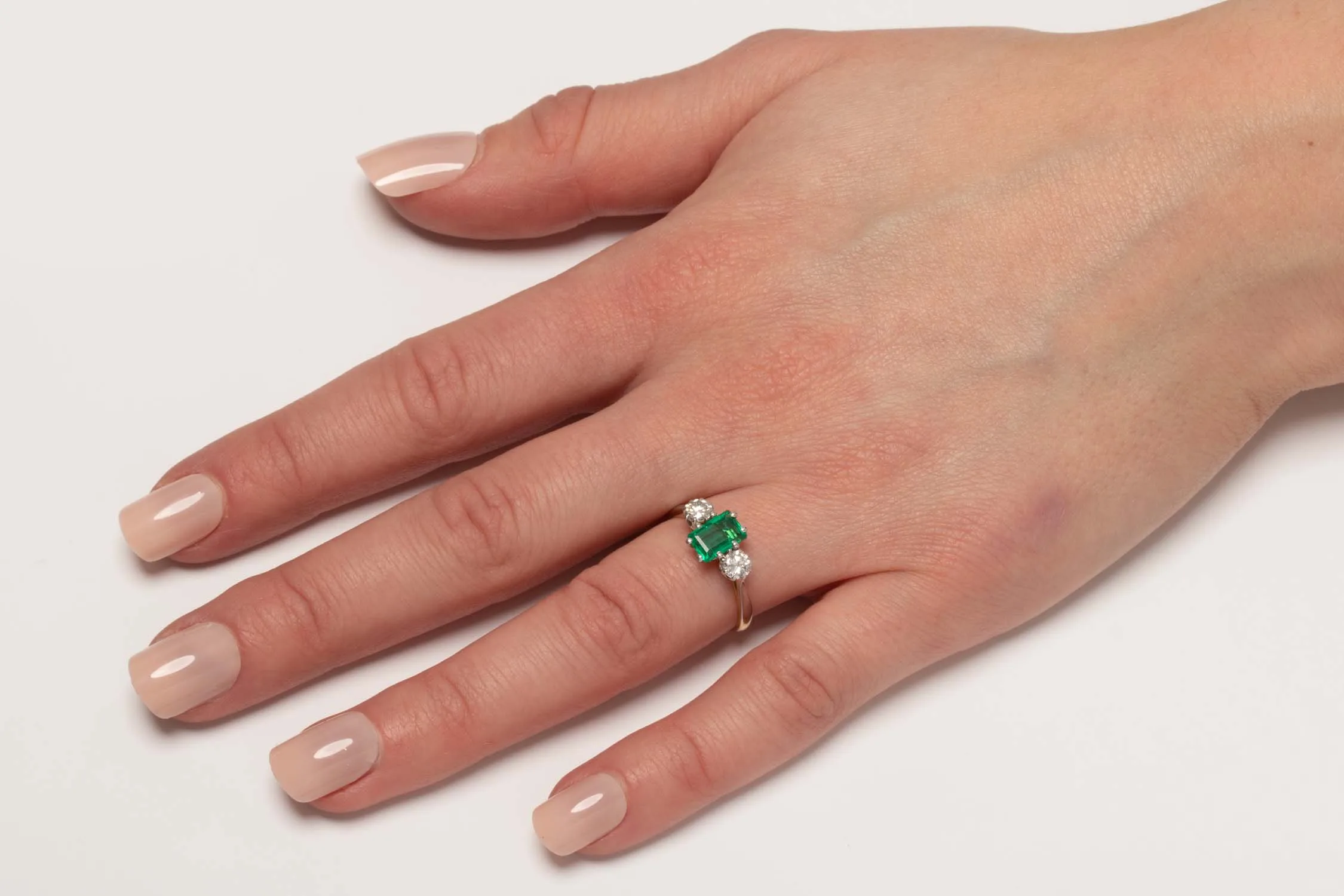 S3341-HAND
