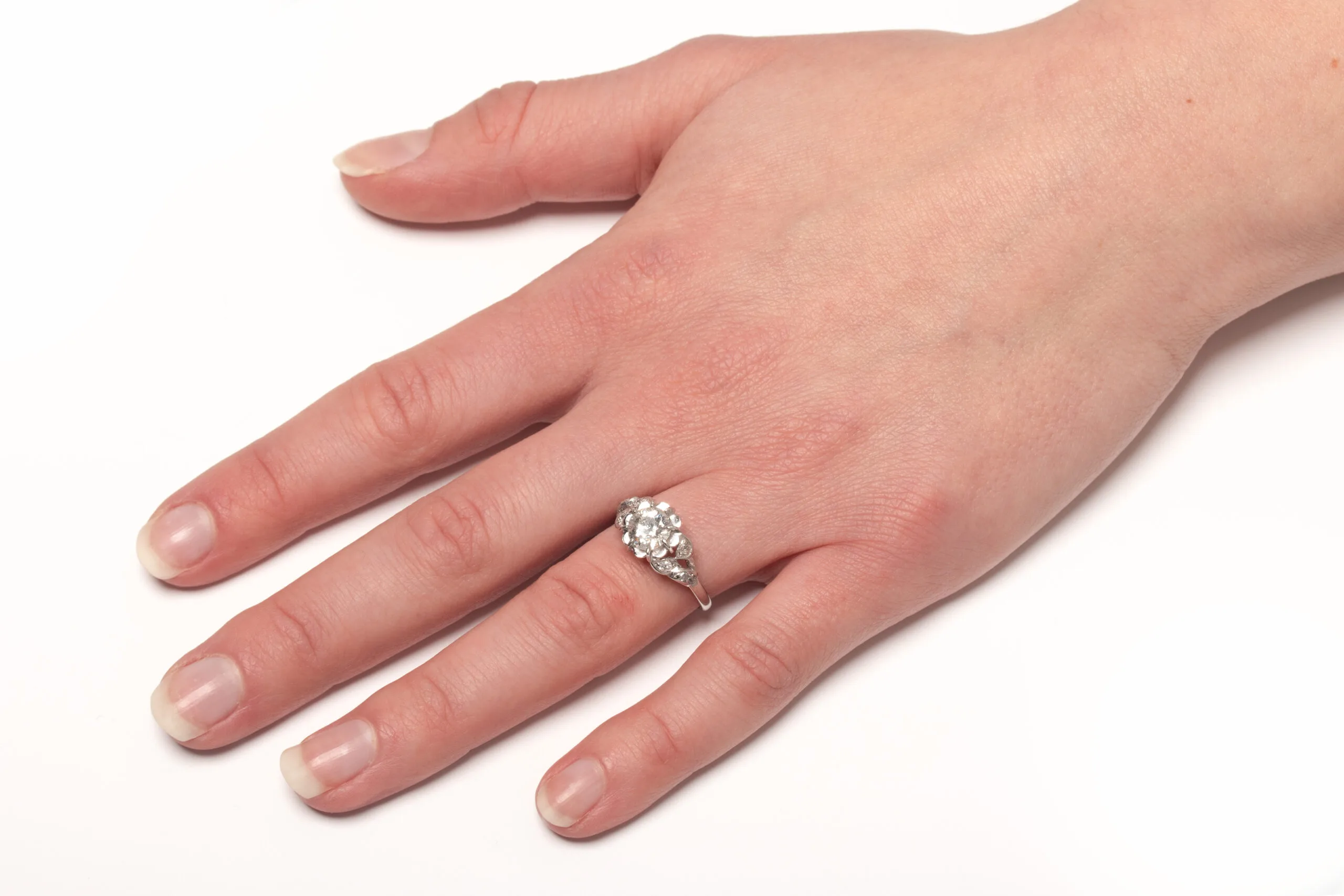S3395-HAND-scaled
