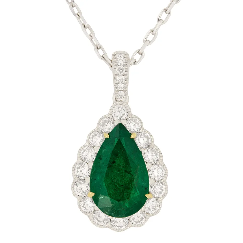 Modern 2.00ct Emerald and Diamond Necklace