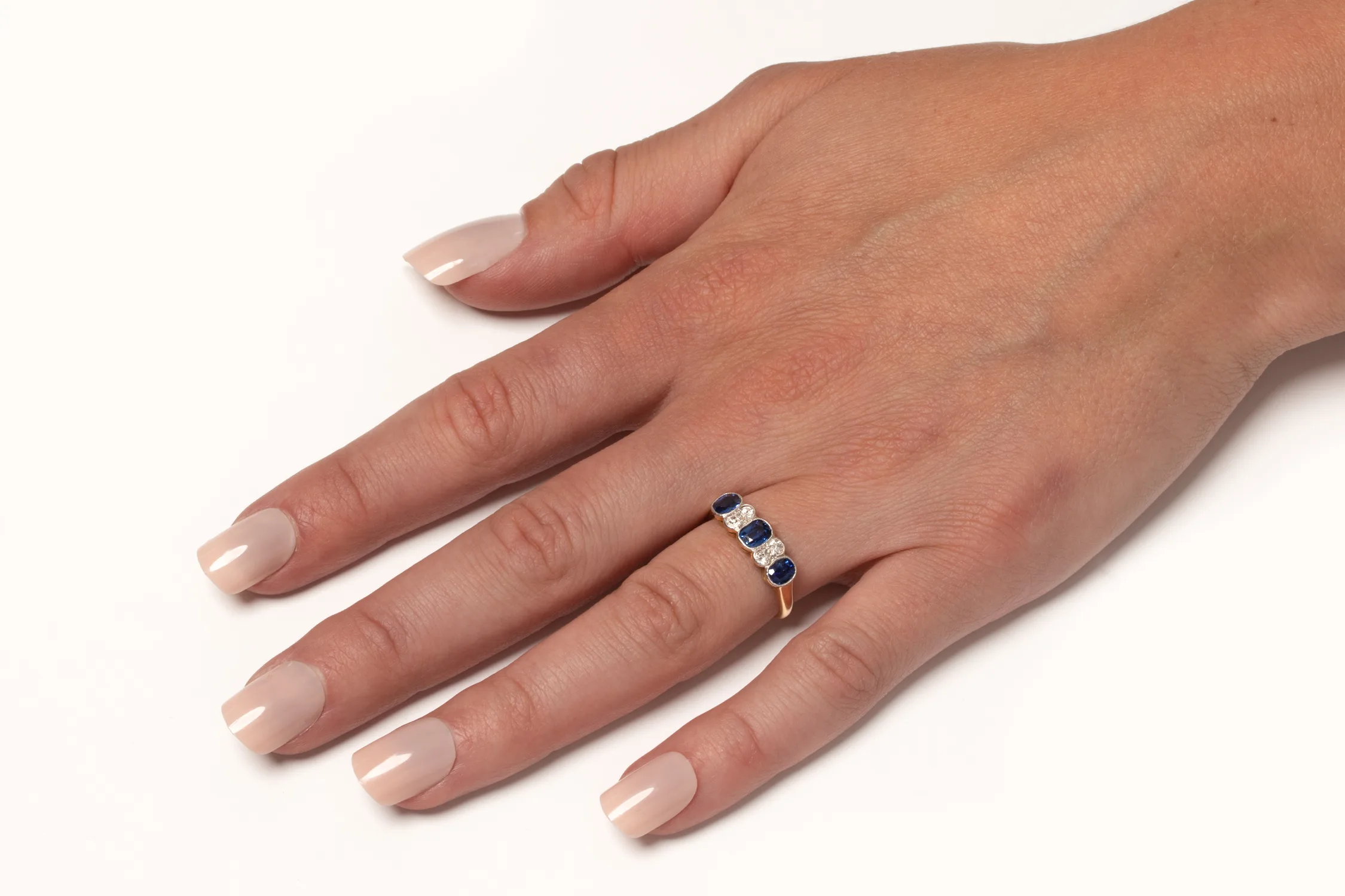 S3240-HAND