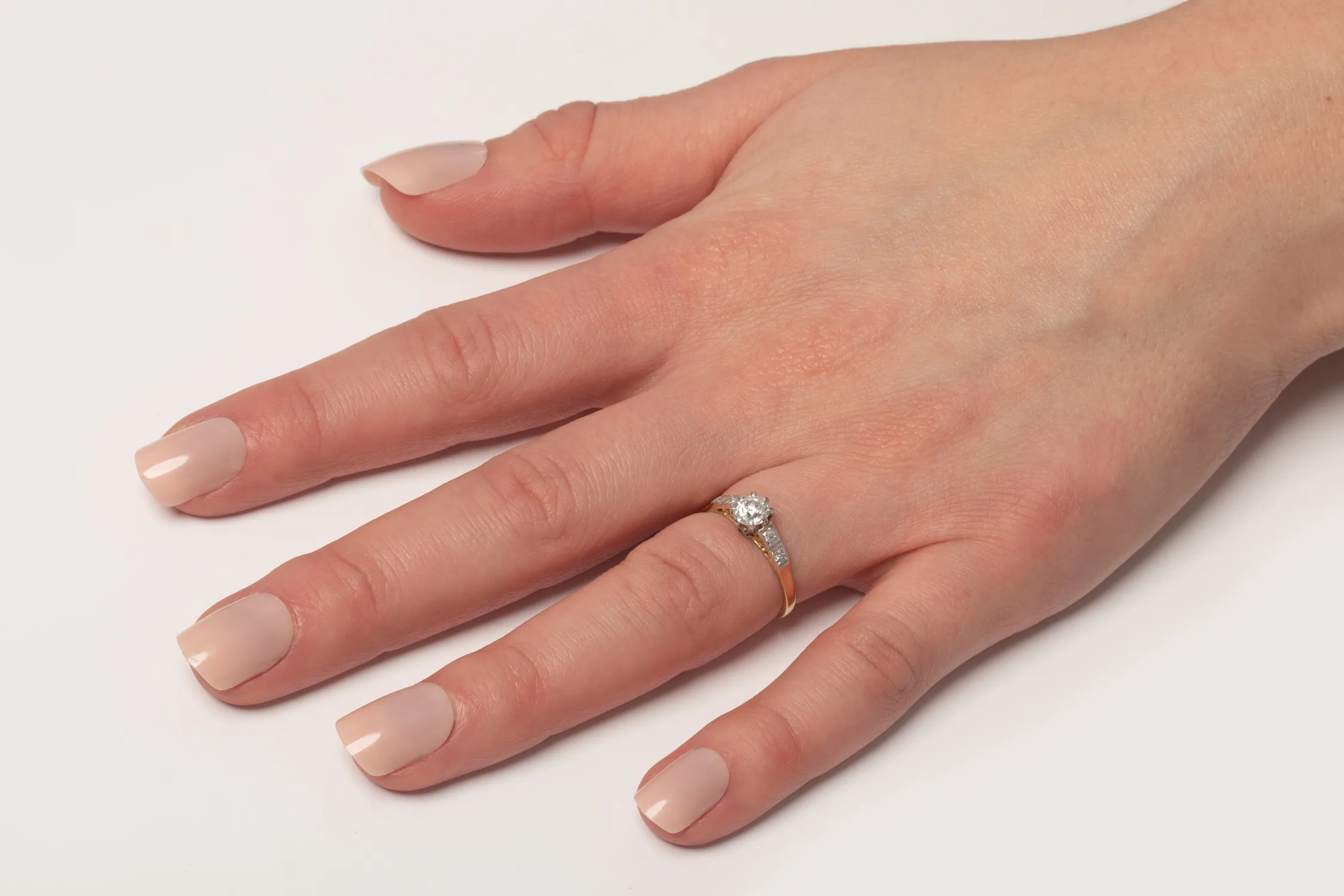 S3337-HAND