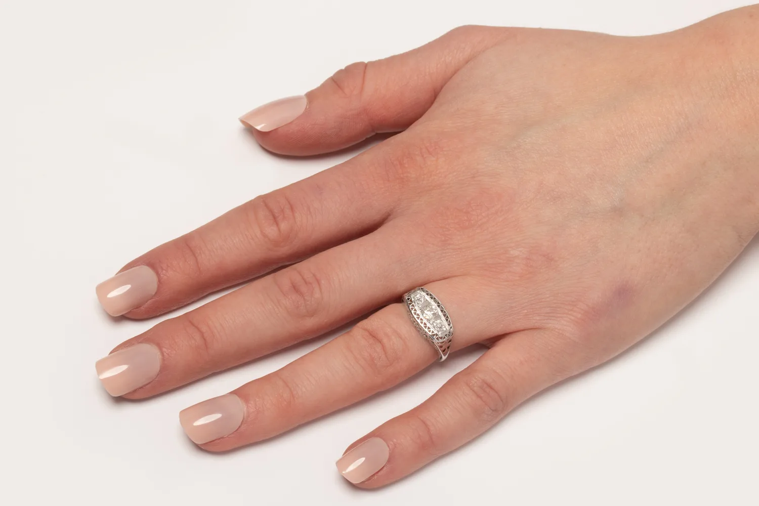 S3359-HAND