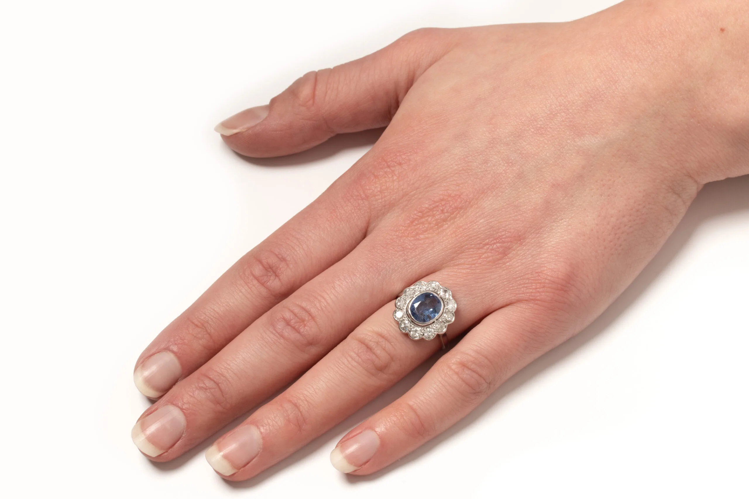 S3469-HAND-1-scaled