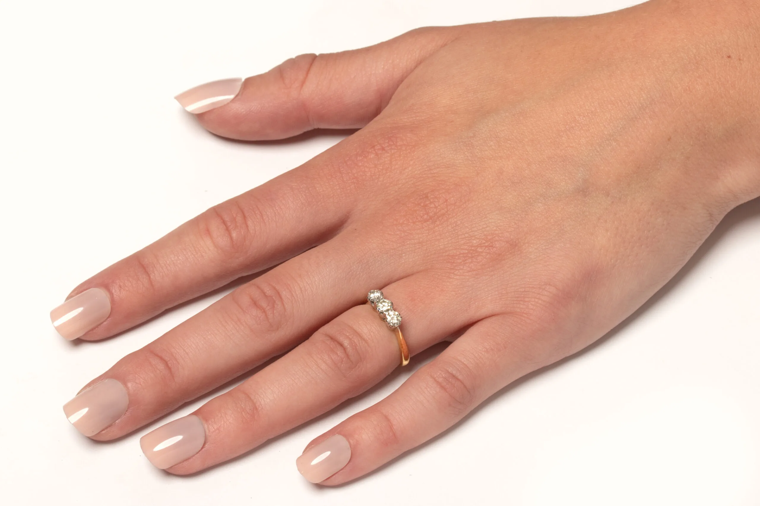 S3541-HAND-scaled