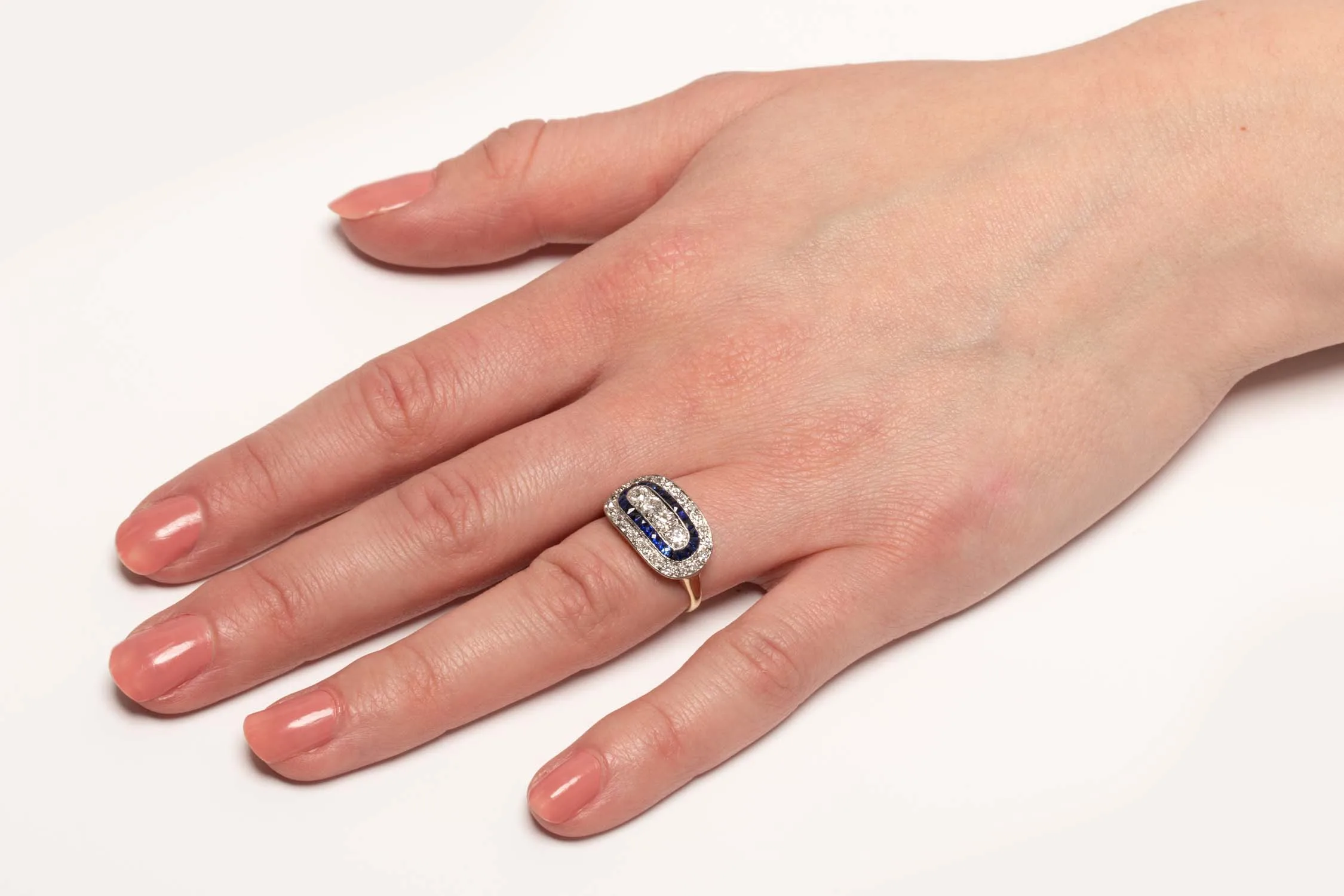 S3619-HAND