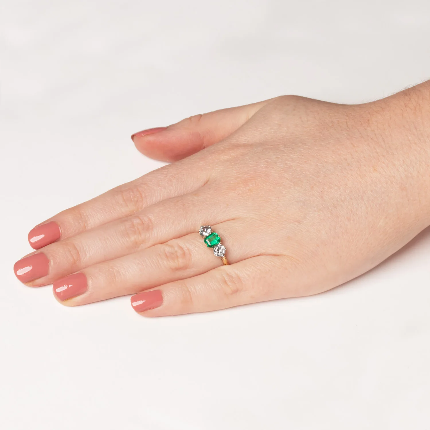 S3453 HAND