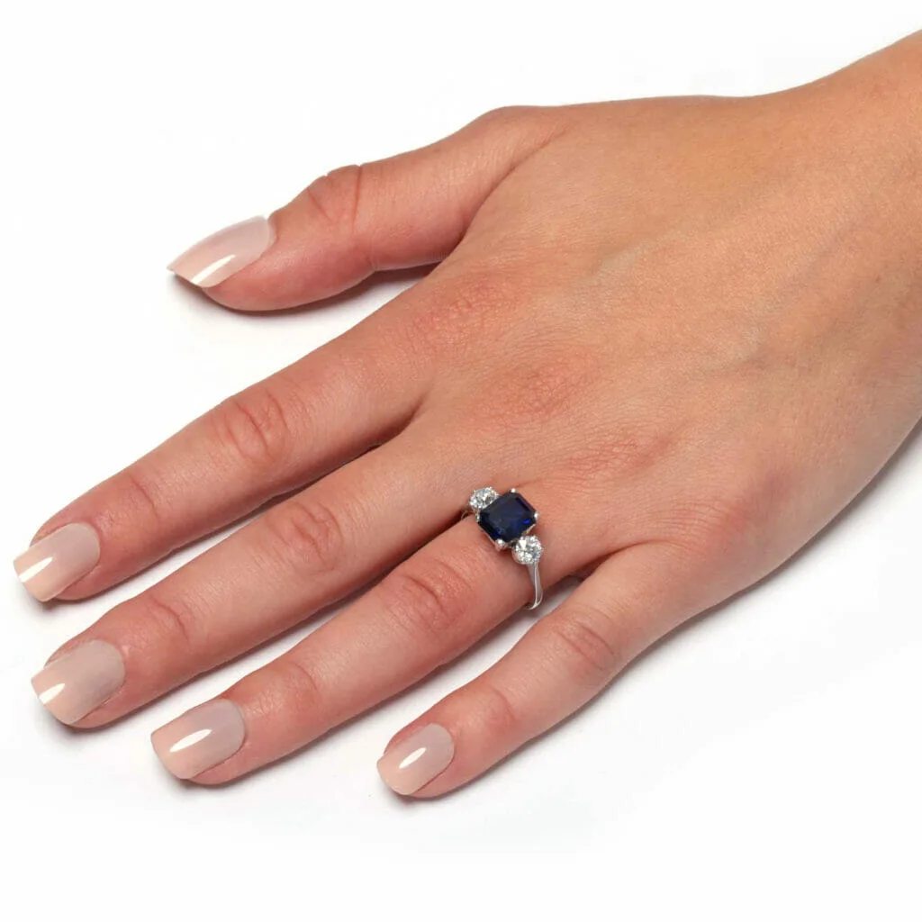 S3743 HAND