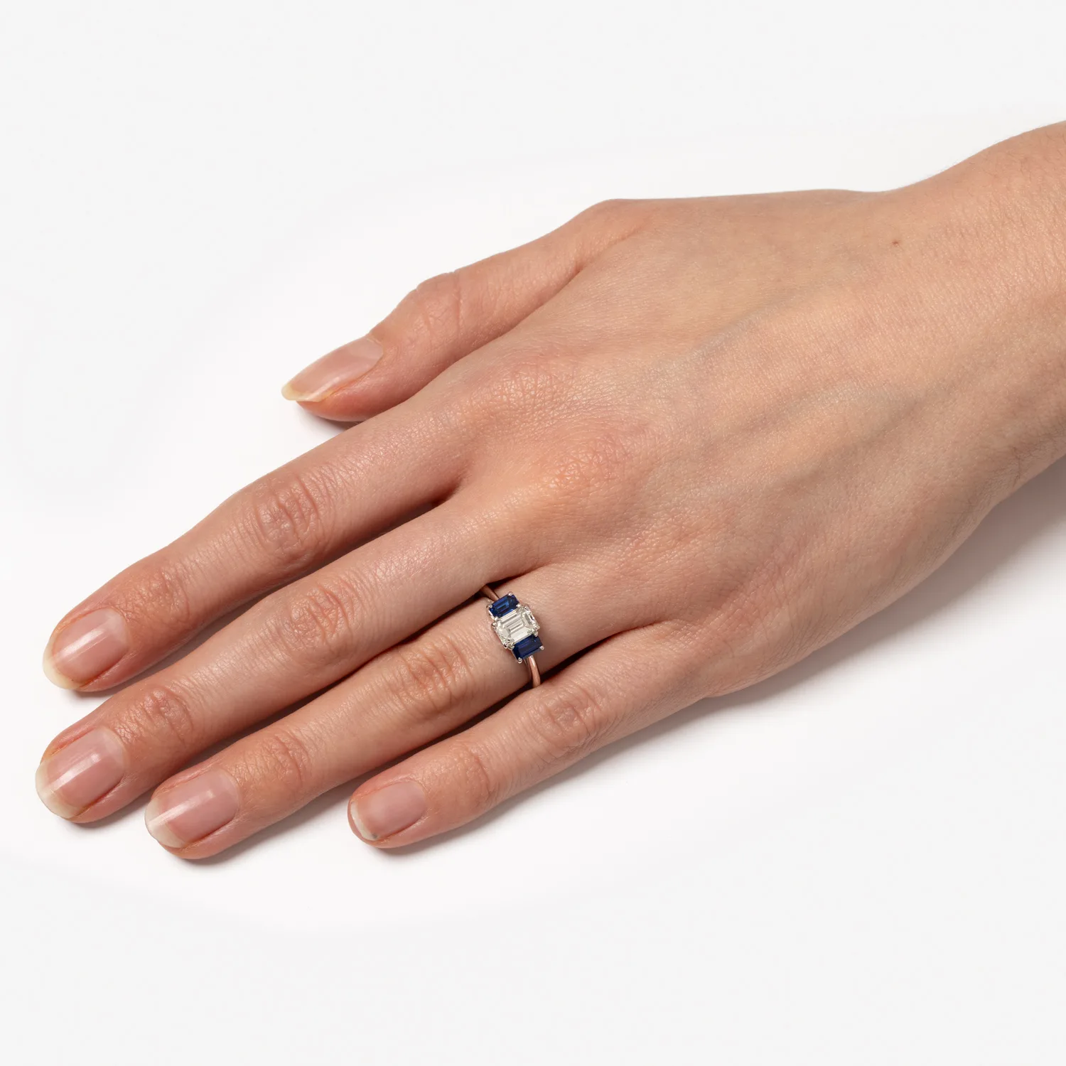 S3968 HAND