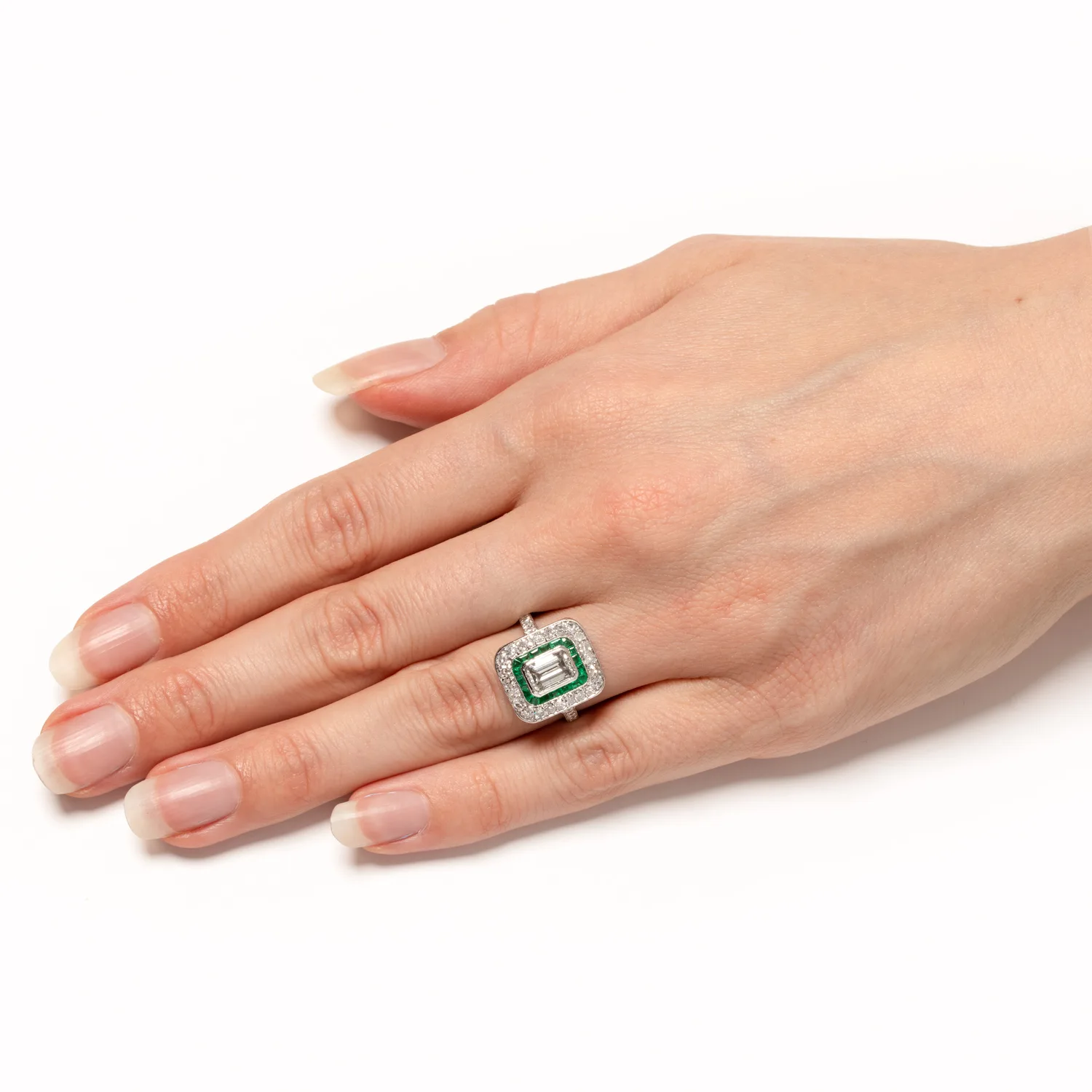 S3897 HAND