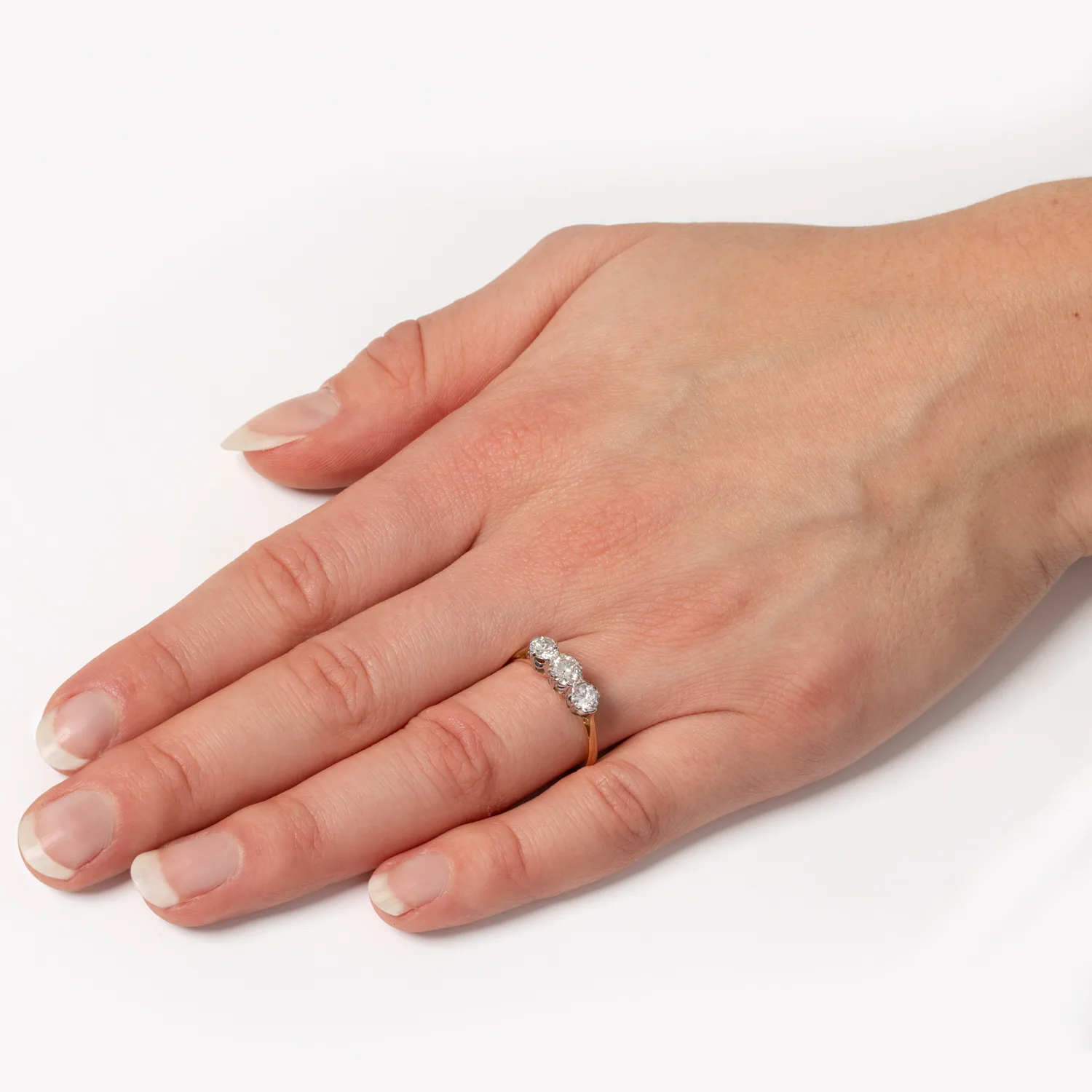 S3972 HAND