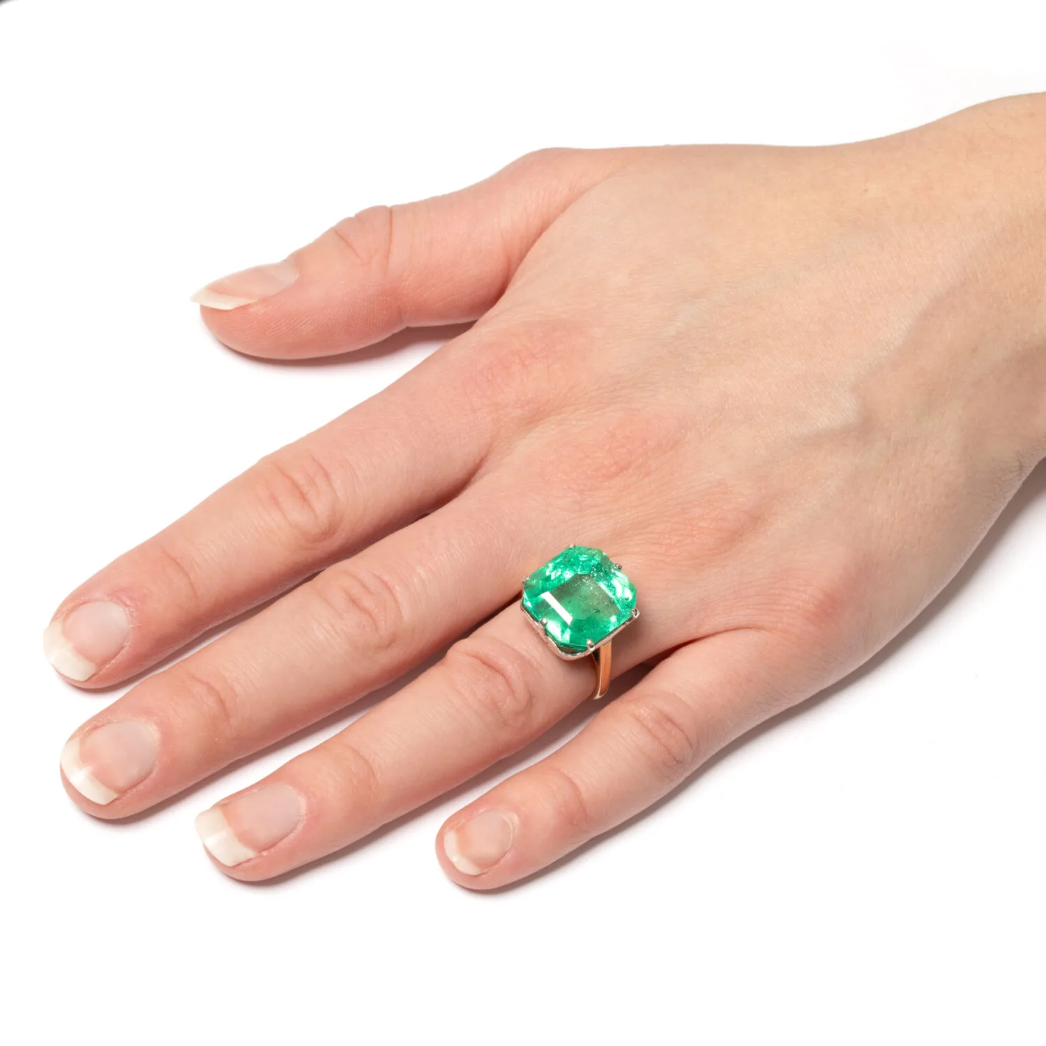 S4026 HAND