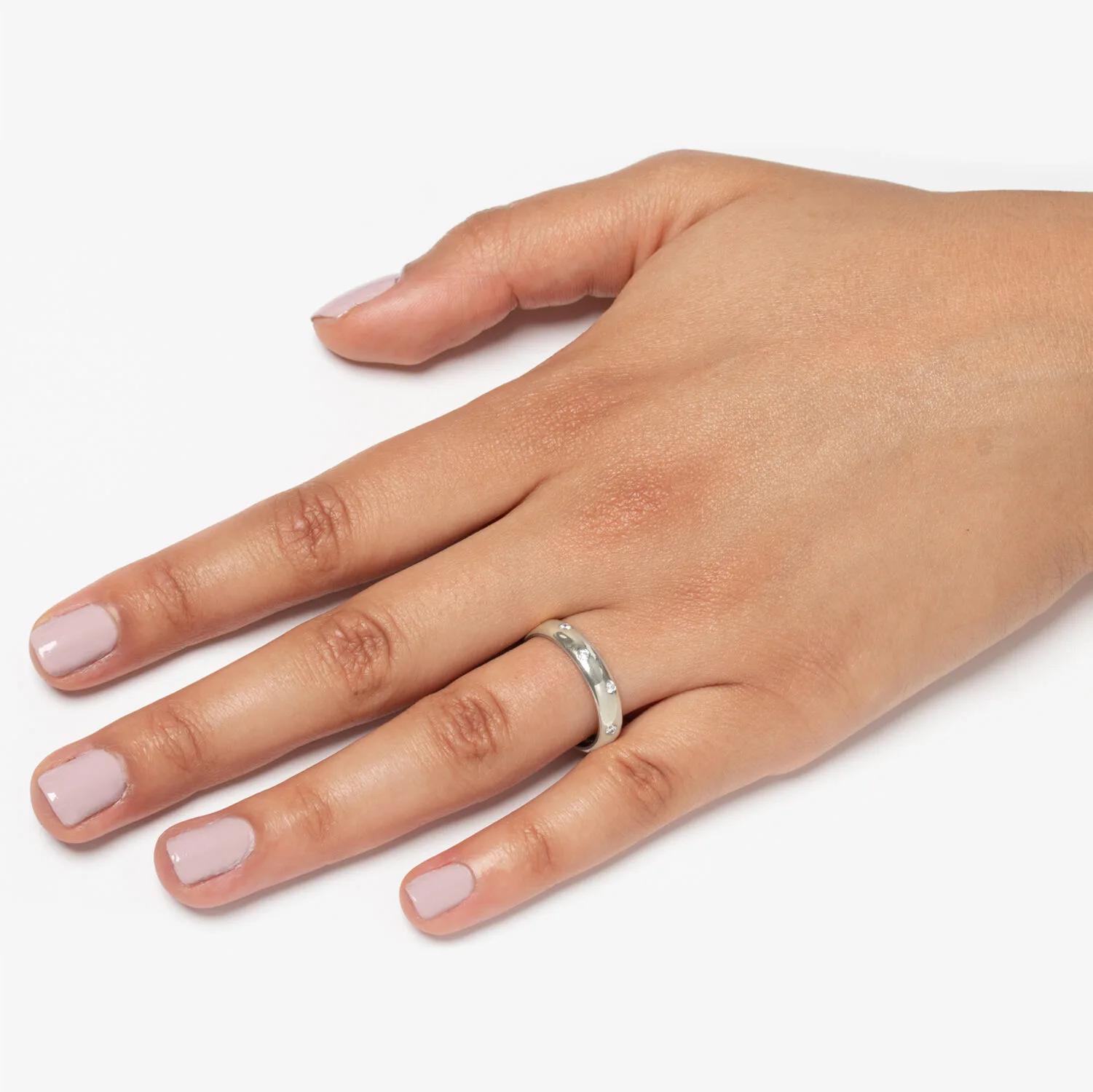 S3943 hand