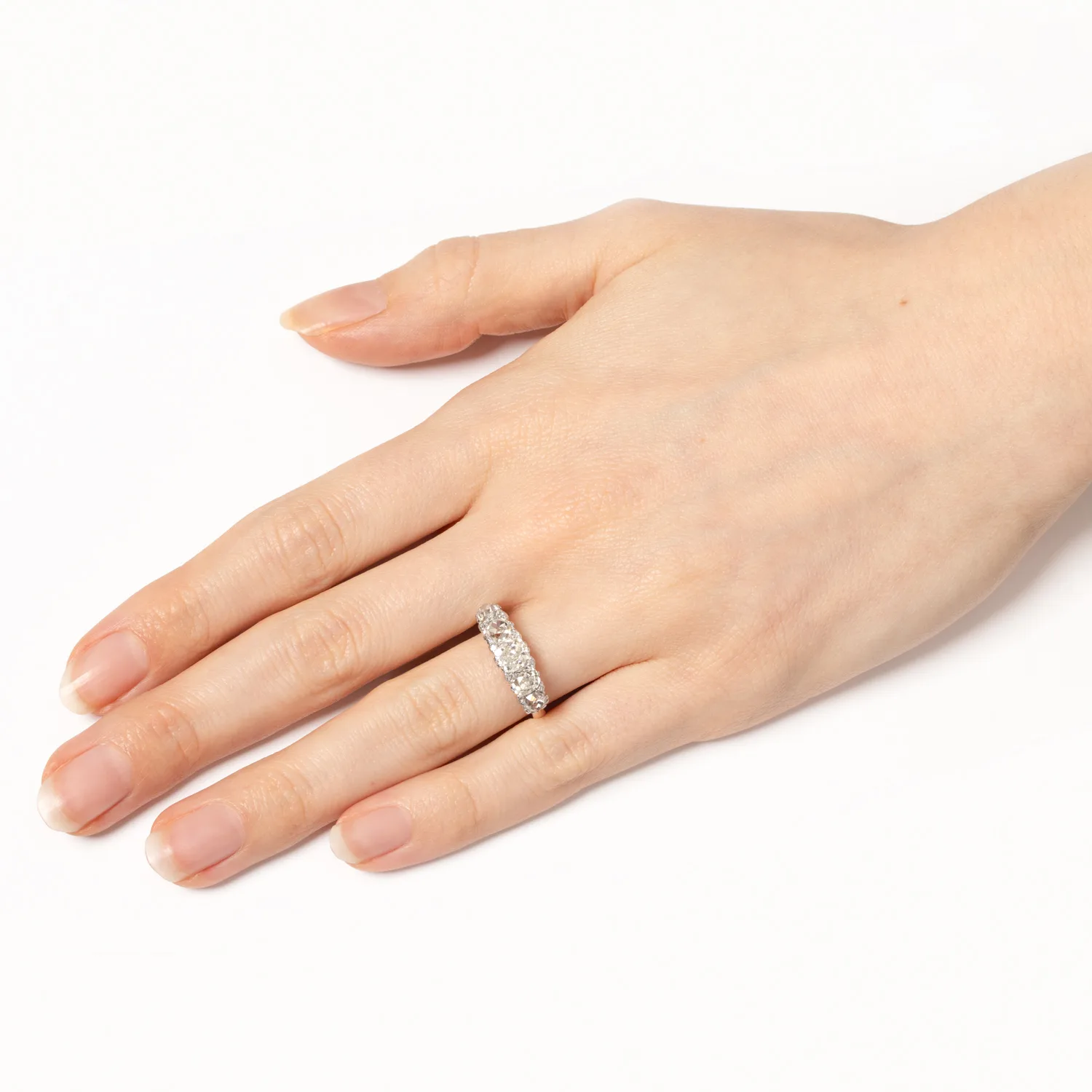 S3693 HAND