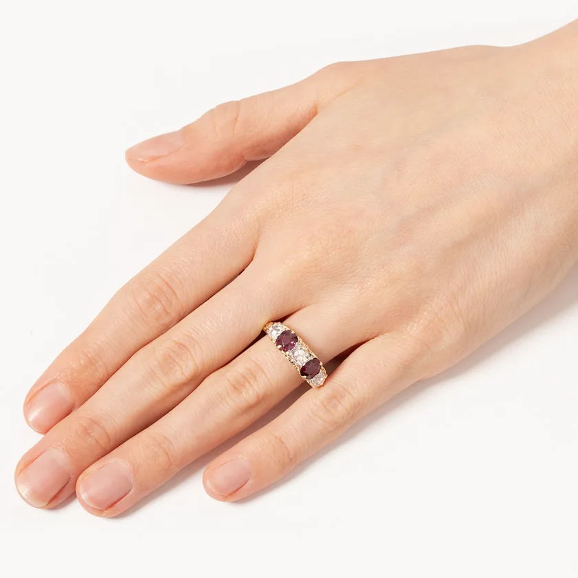 S4048 HAND