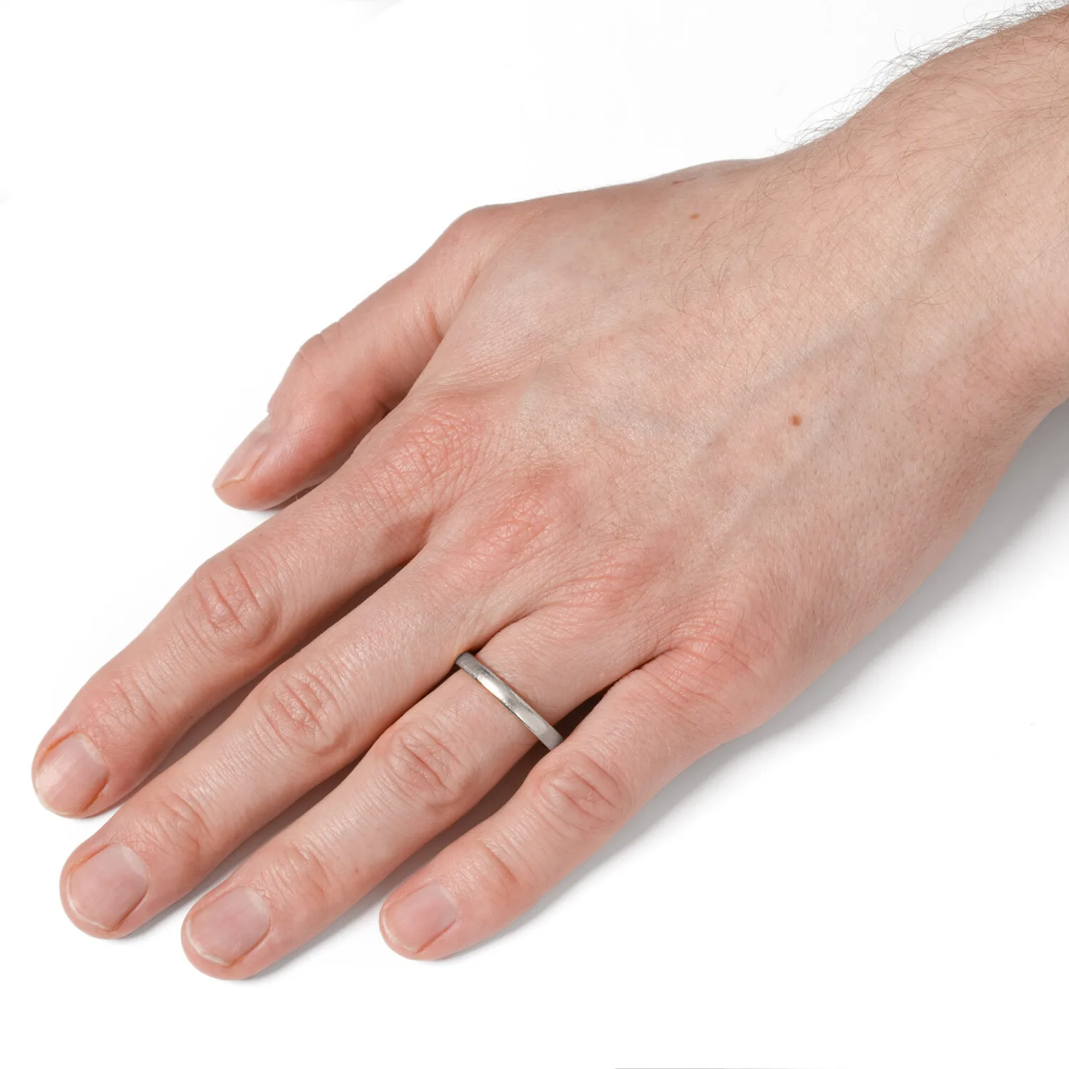 S4748 HAND