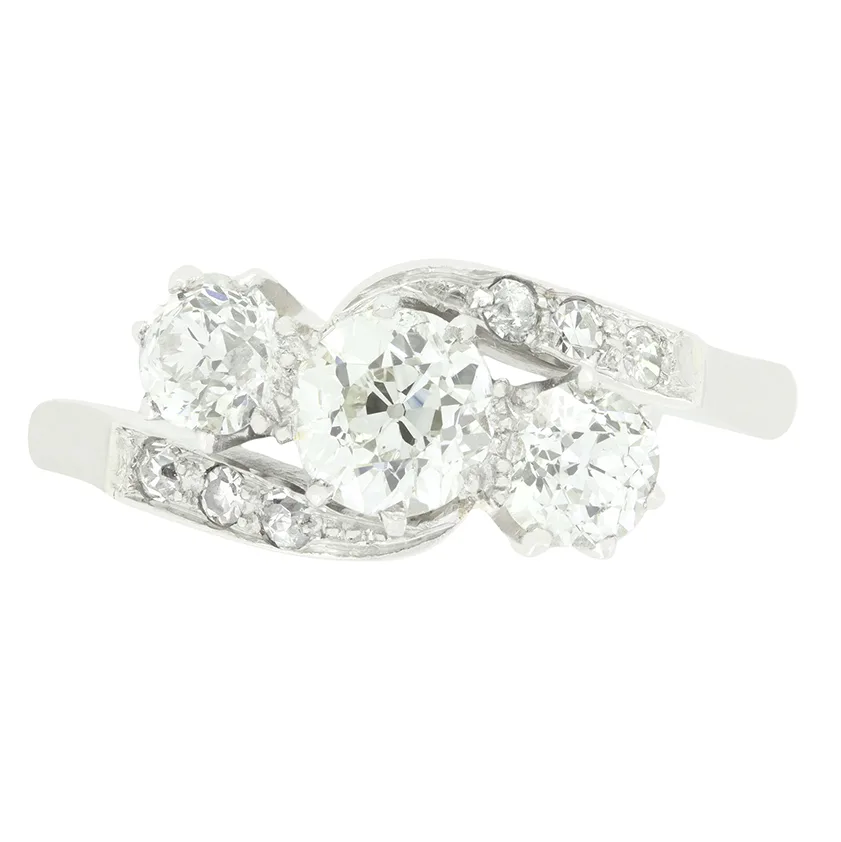 Art Deco 1.35ct Diamond Three Stone Twist Ring, c.1920s