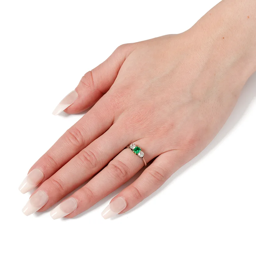S4962 HAND