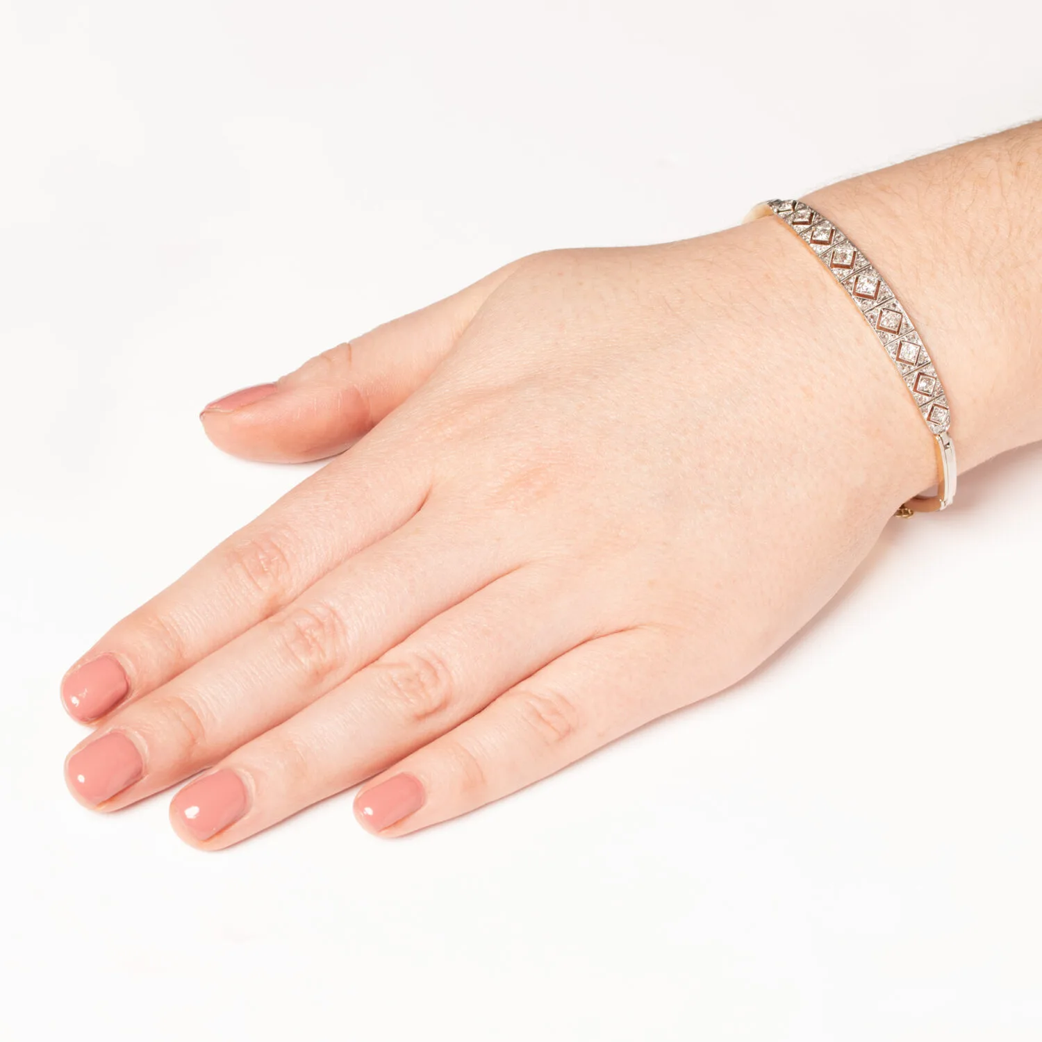 B531 HAND