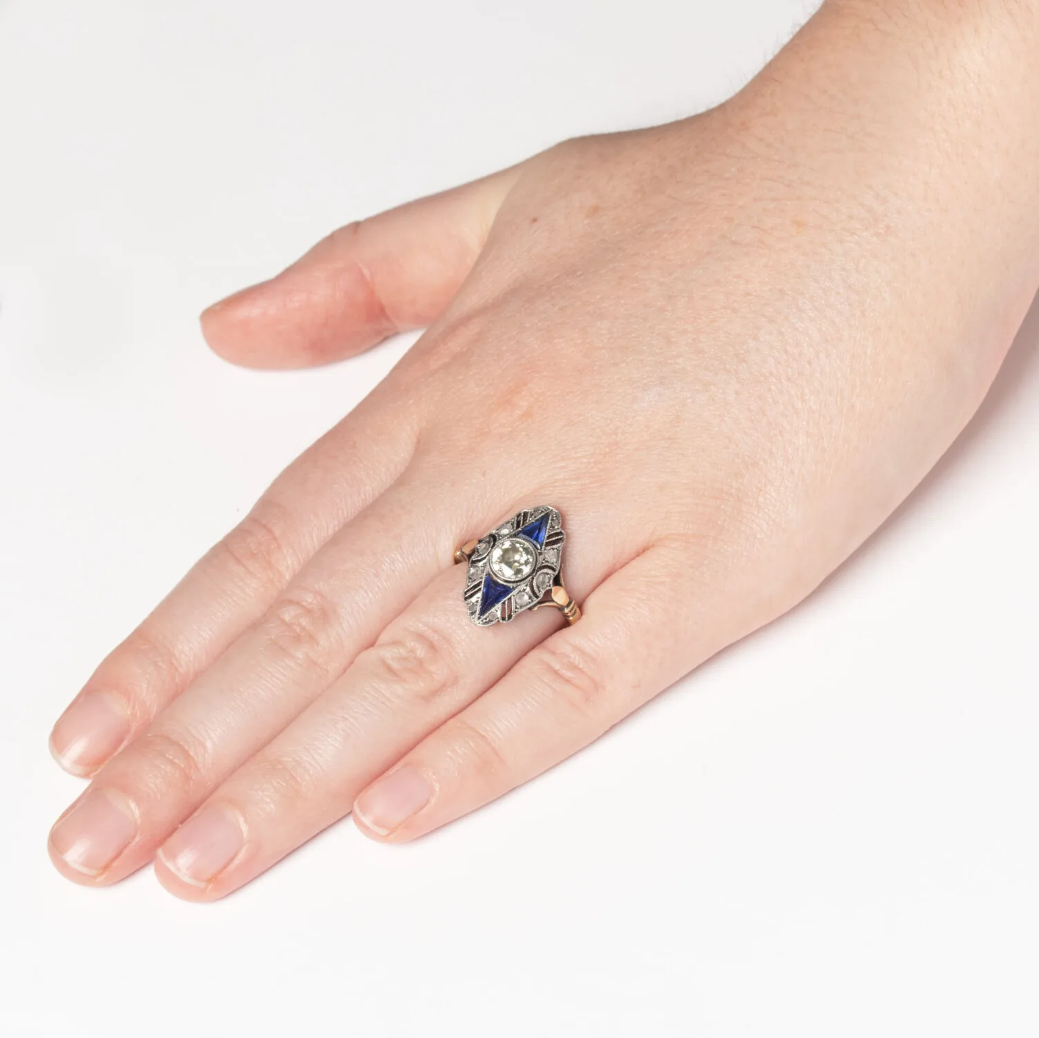 S5218 HAND