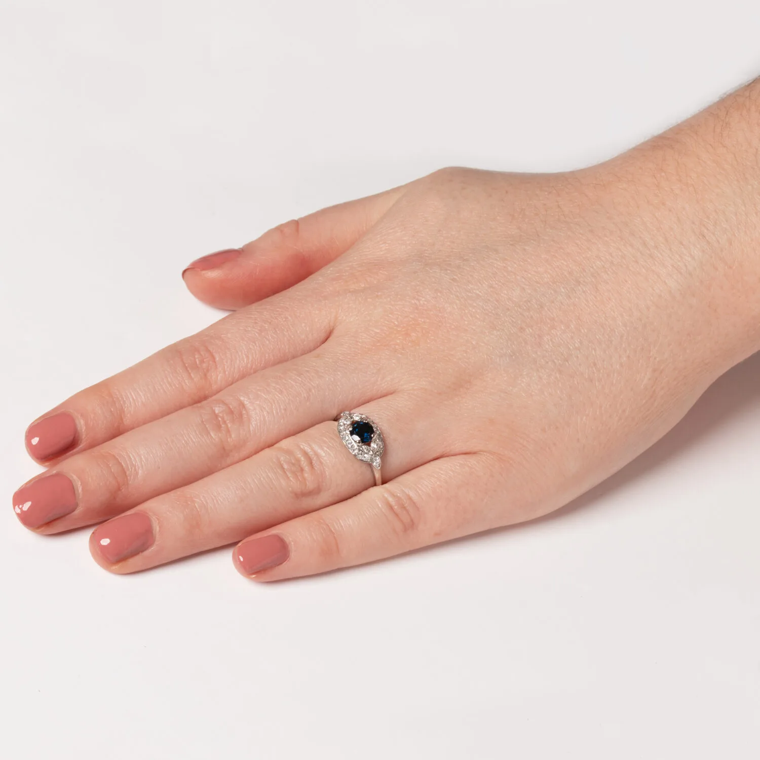 S5261 HAND
