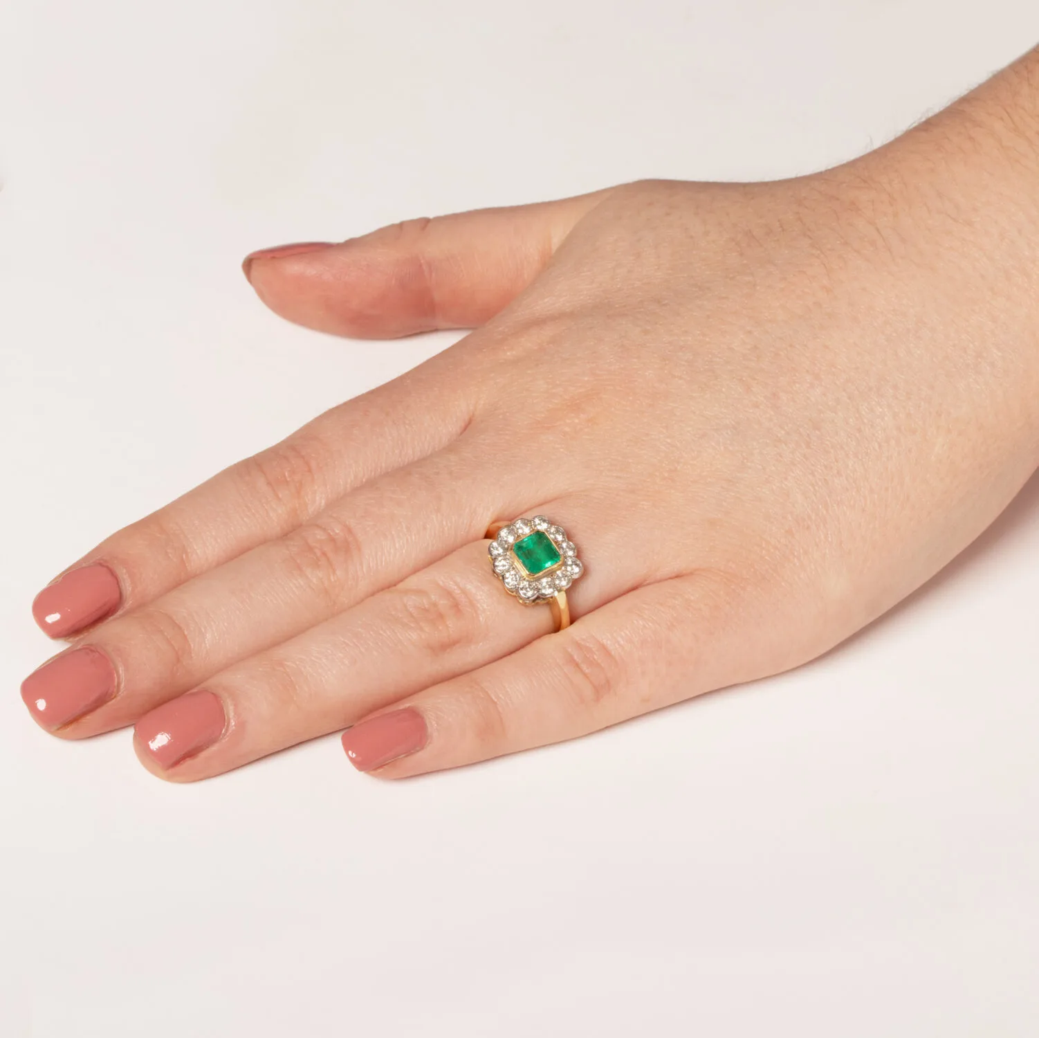 S5327 HAND
