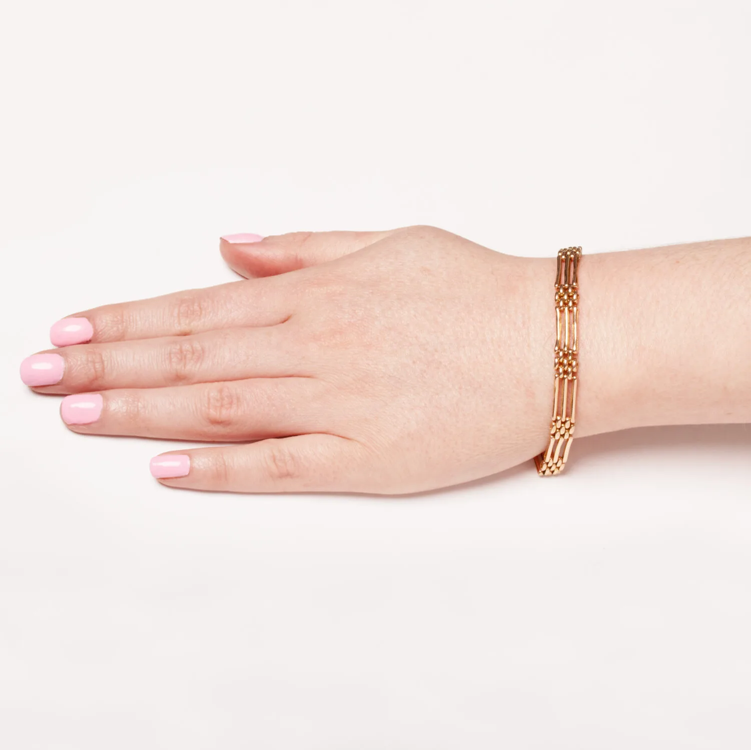 B562 WRIST