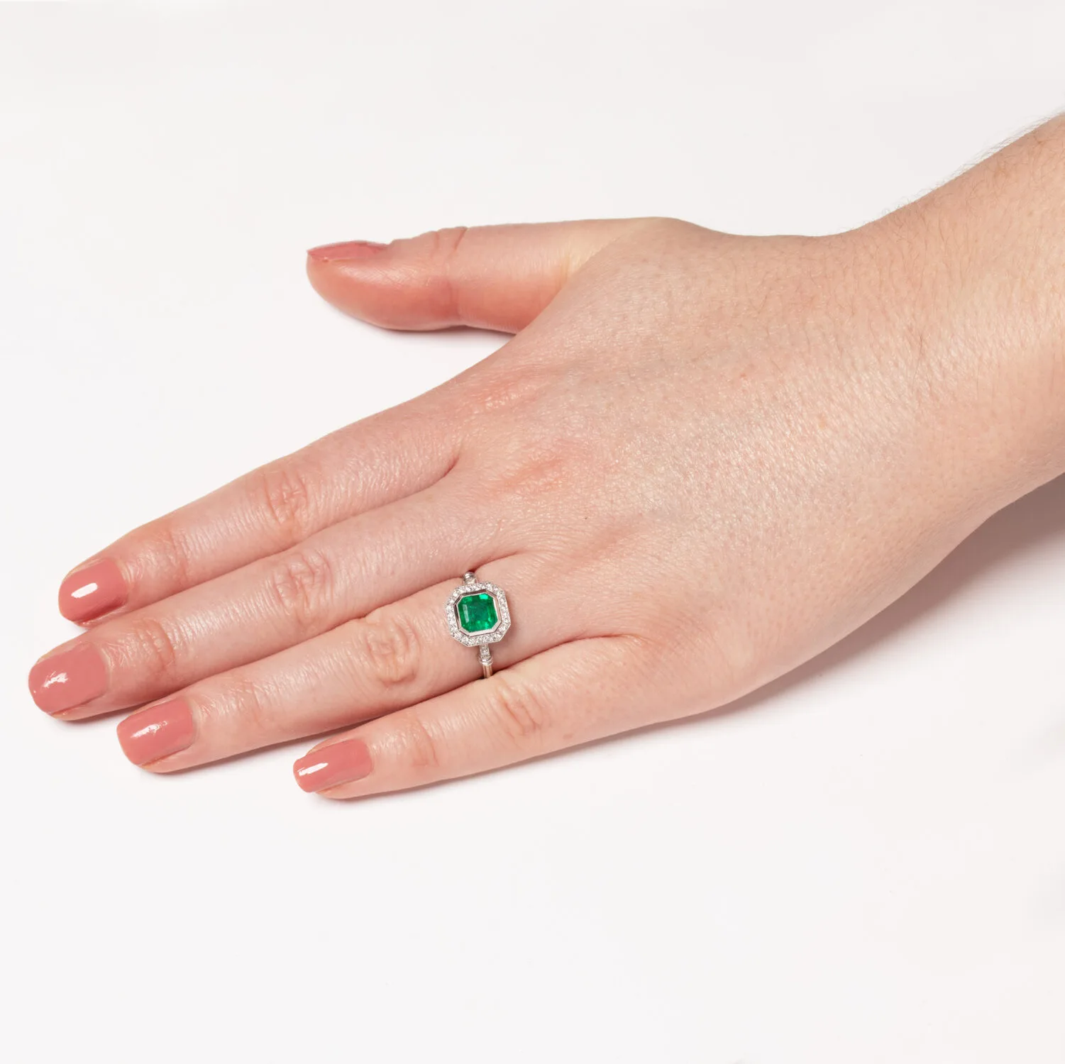 S3211 HAND