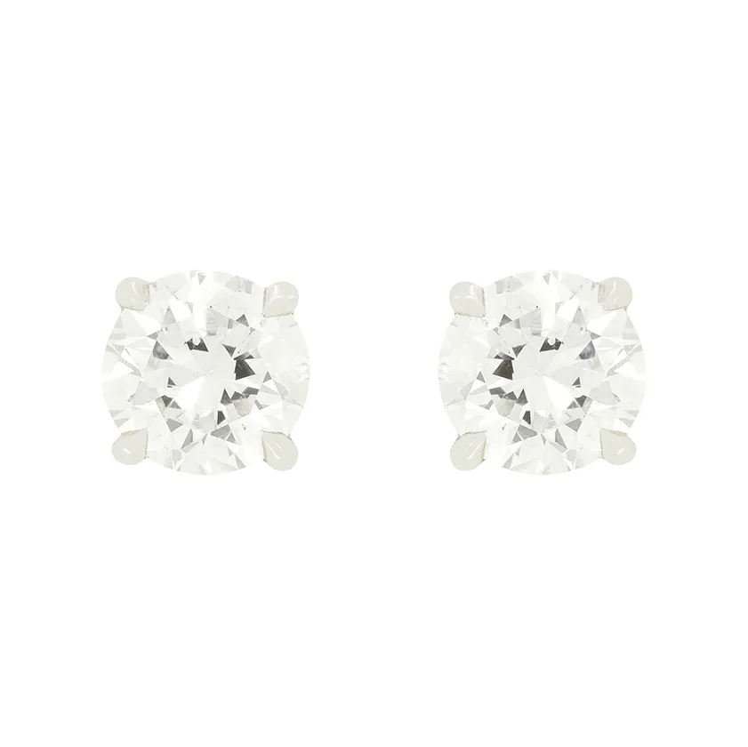 Contemporary 0.60ct Diamond Stud Earrings
