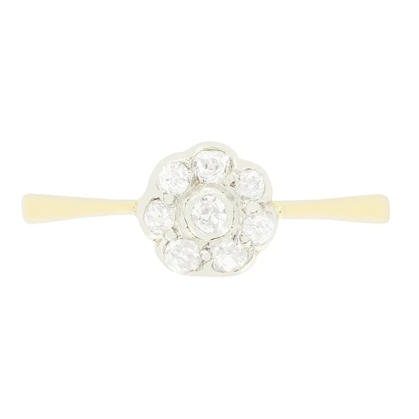 Edwardian 0.40ct Diamond Daisy Cluster Ring, c.1910s