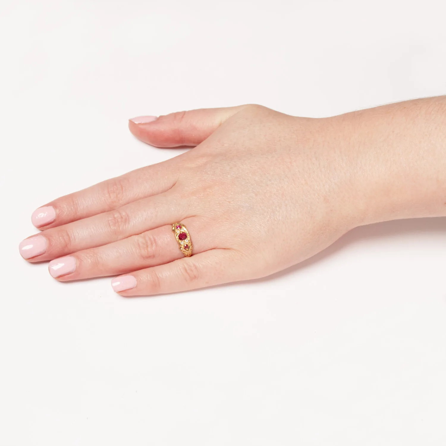 S5682 HAND