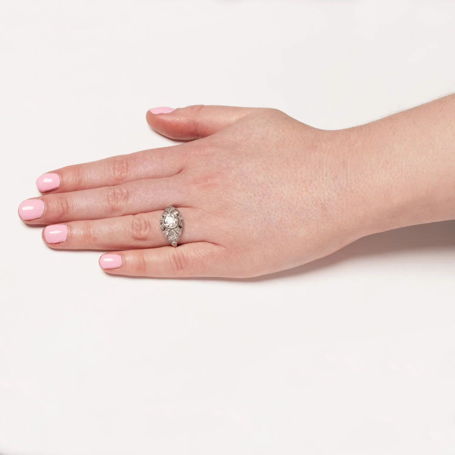S5704 HAND