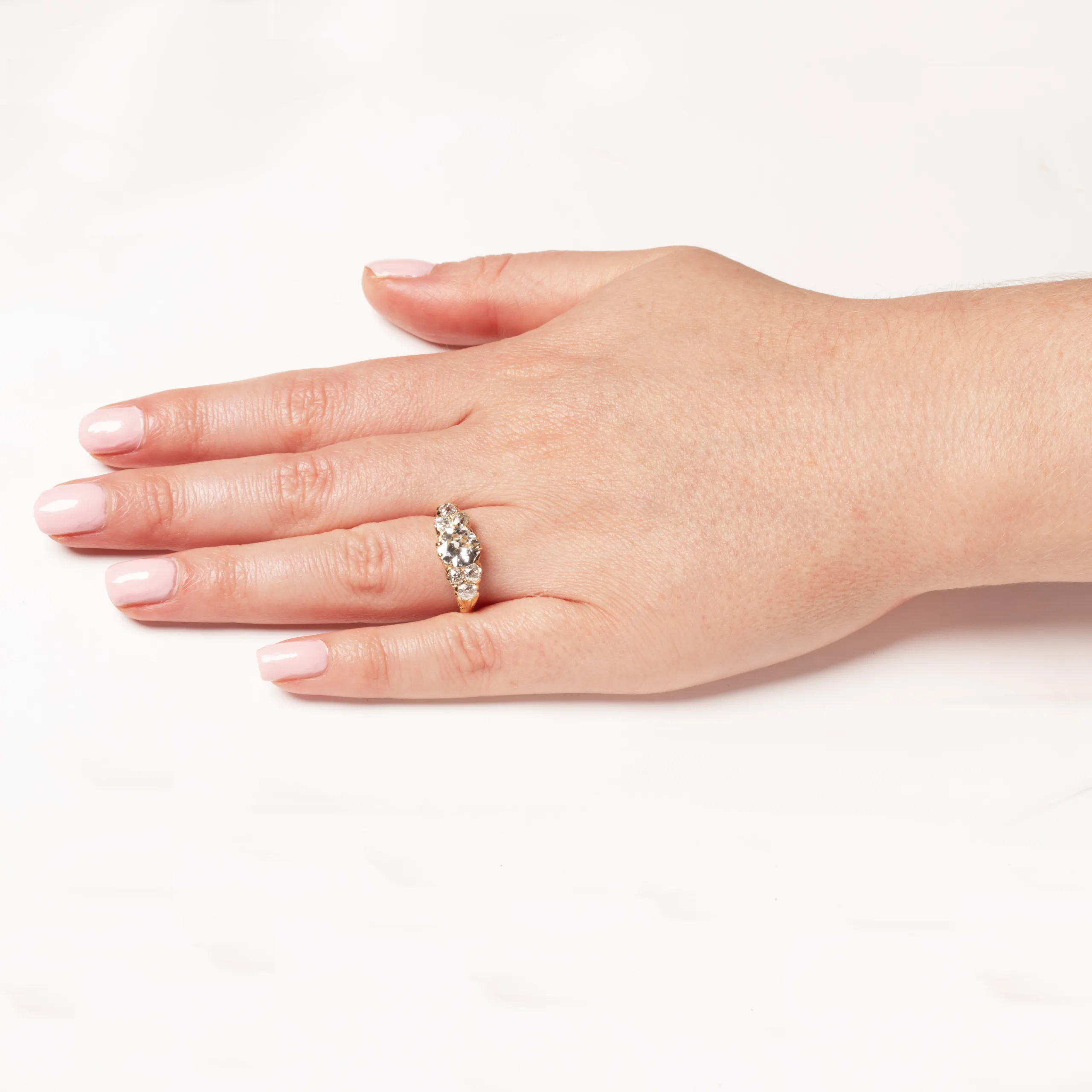 S5736 HAND