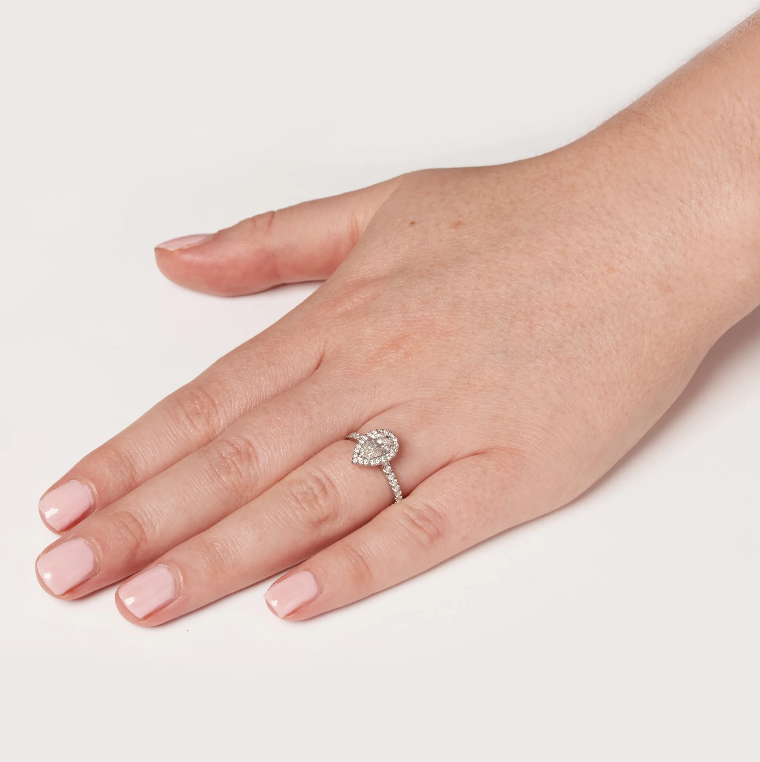 S5774 HAND