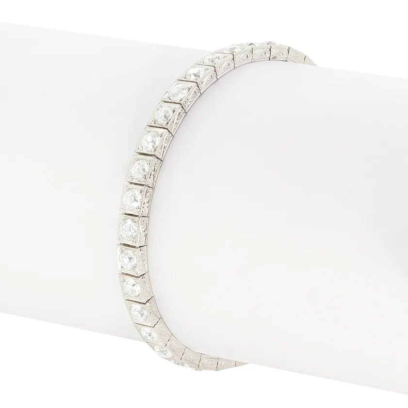 Art Deco 9.00ct Diamond Line Bracelet, c.1920s