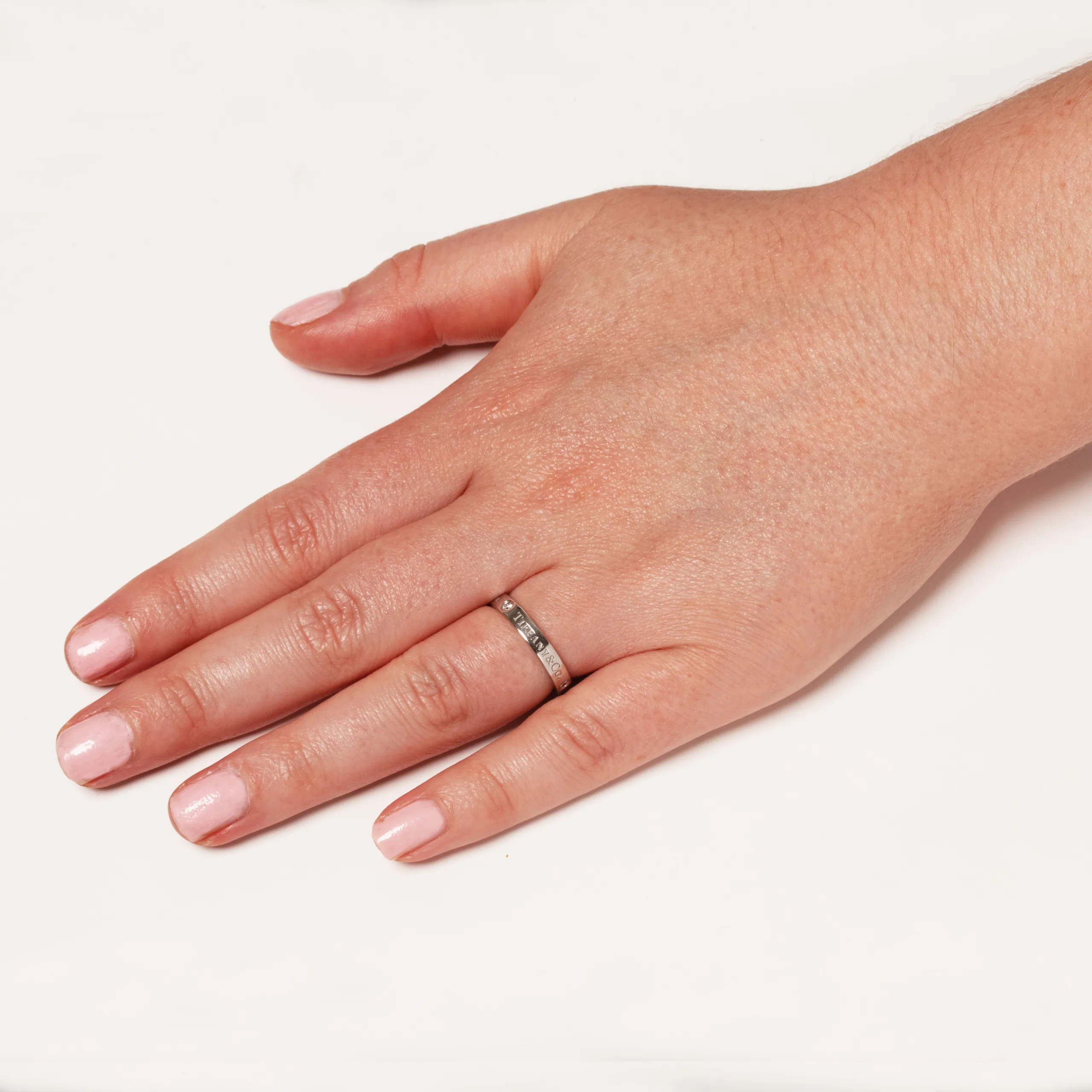 S5782 HAND