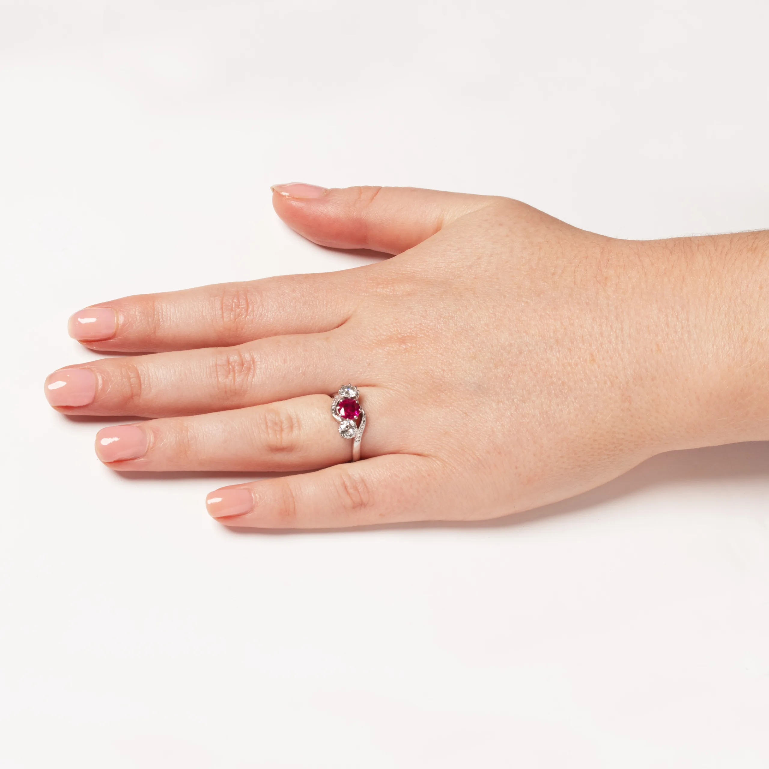 S5832 HAND