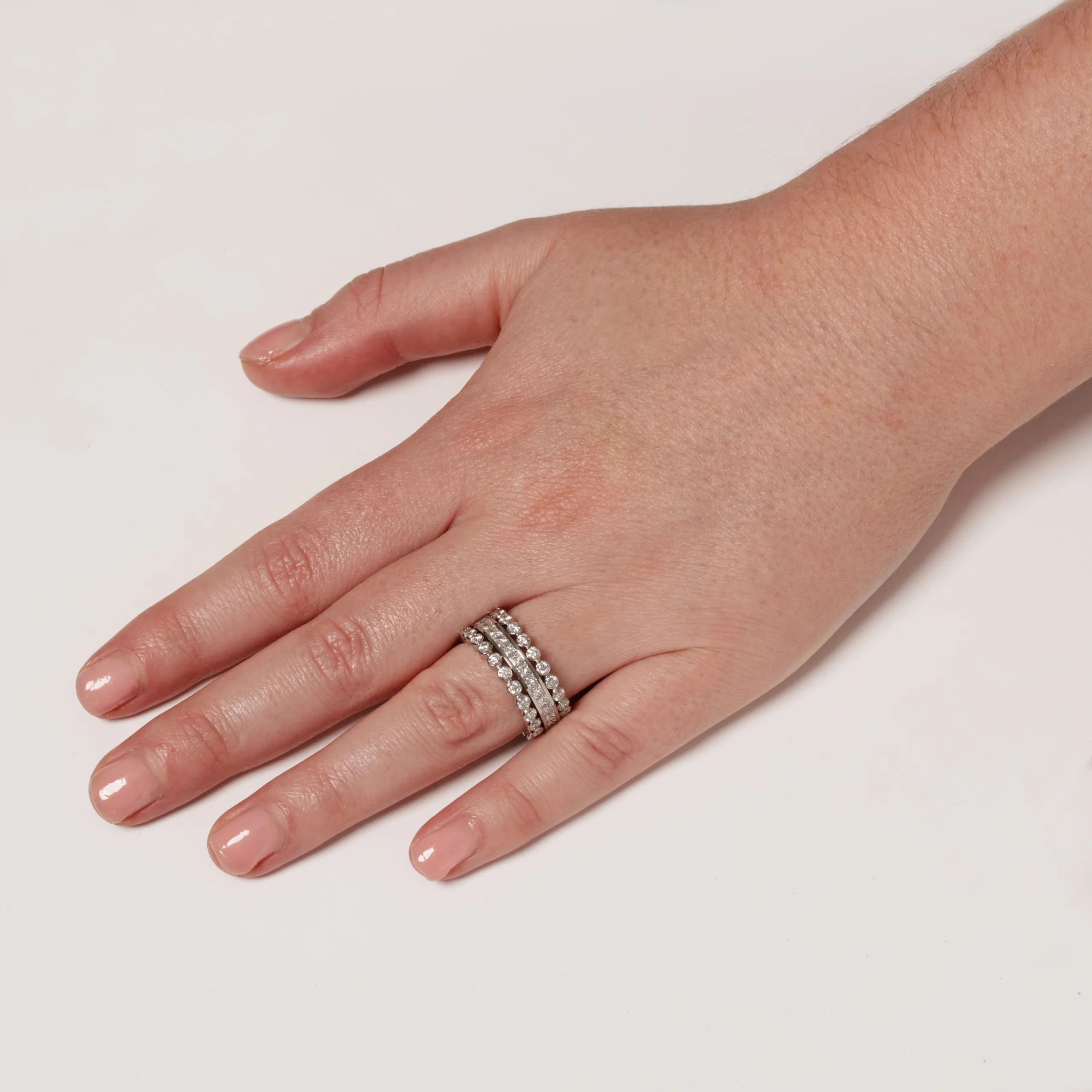 S5851 HAND